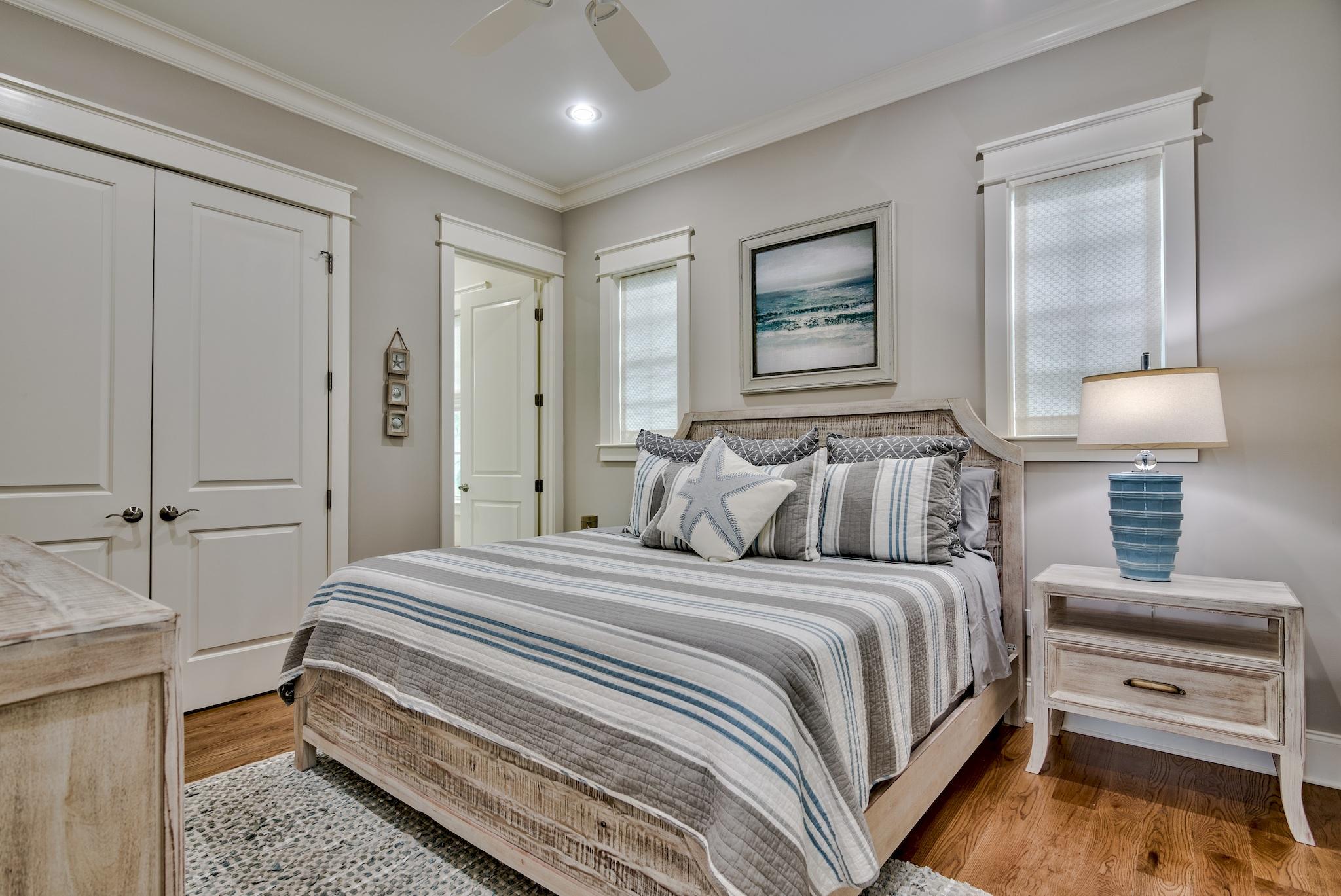 LAKESIDE AT BLUE MOUNTAIN BEACH - Residential