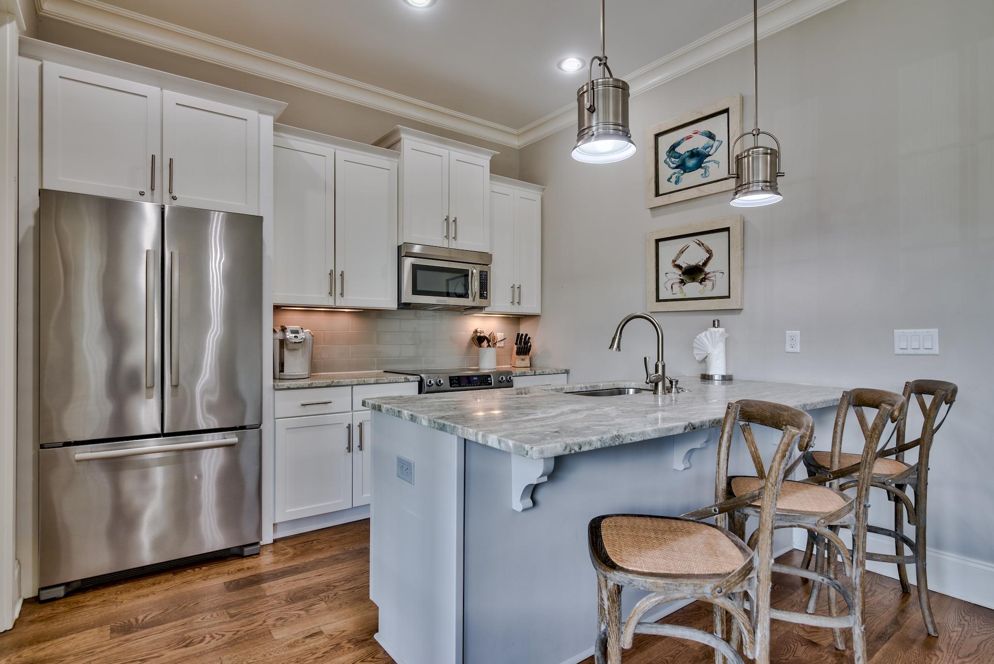 LAKESIDE AT BLUE MOUNTAIN BEACH - Residential