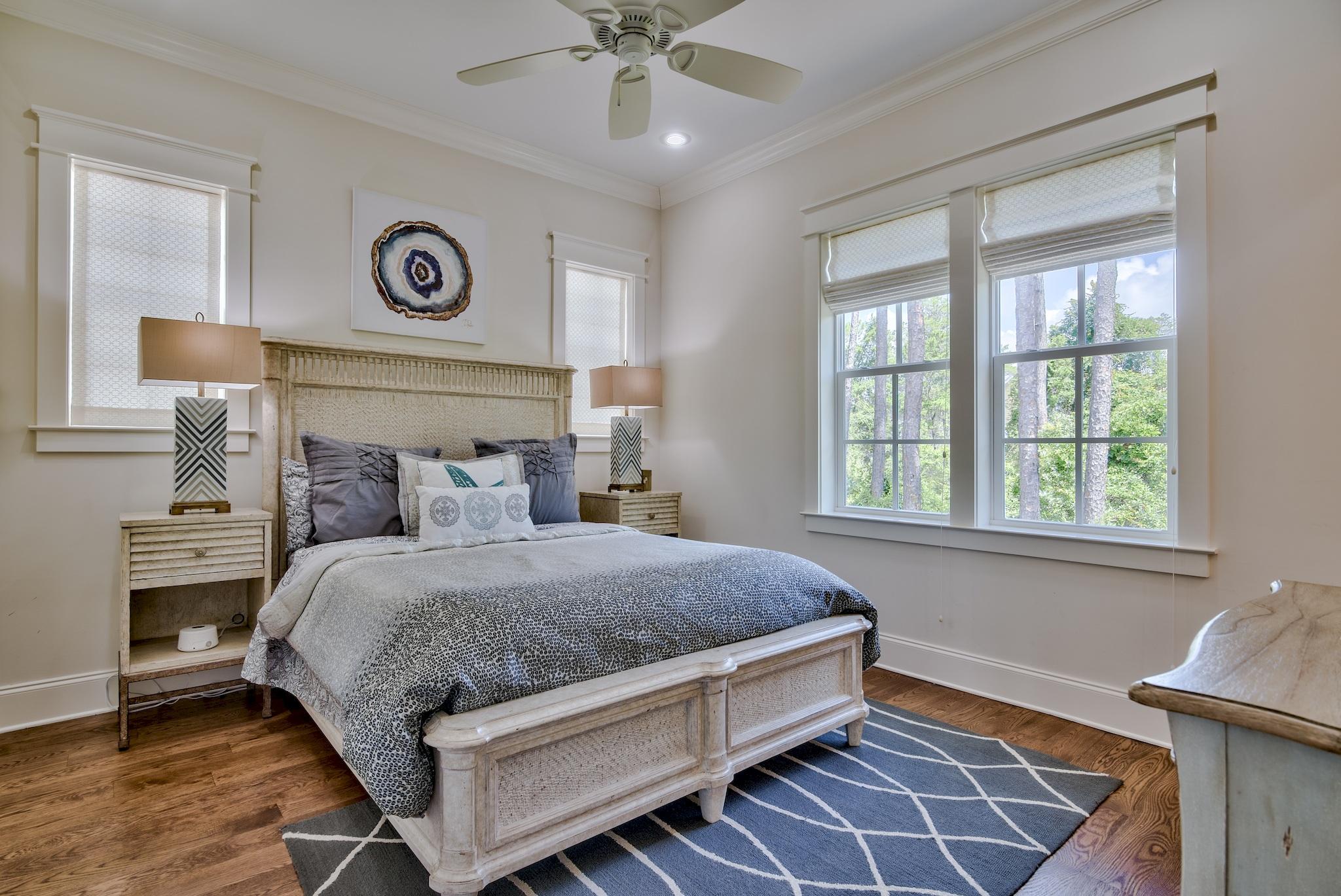 LAKESIDE AT BLUE MOUNTAIN BEACH - Residential