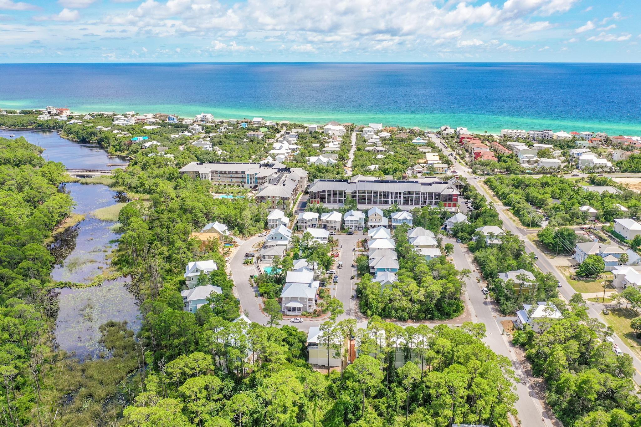 LAKESIDE AT BLUE MOUNTAIN BEACH - Residential