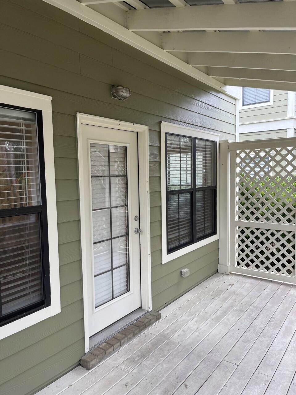 SOUTH HAVEN TOWNHOMES - Residential