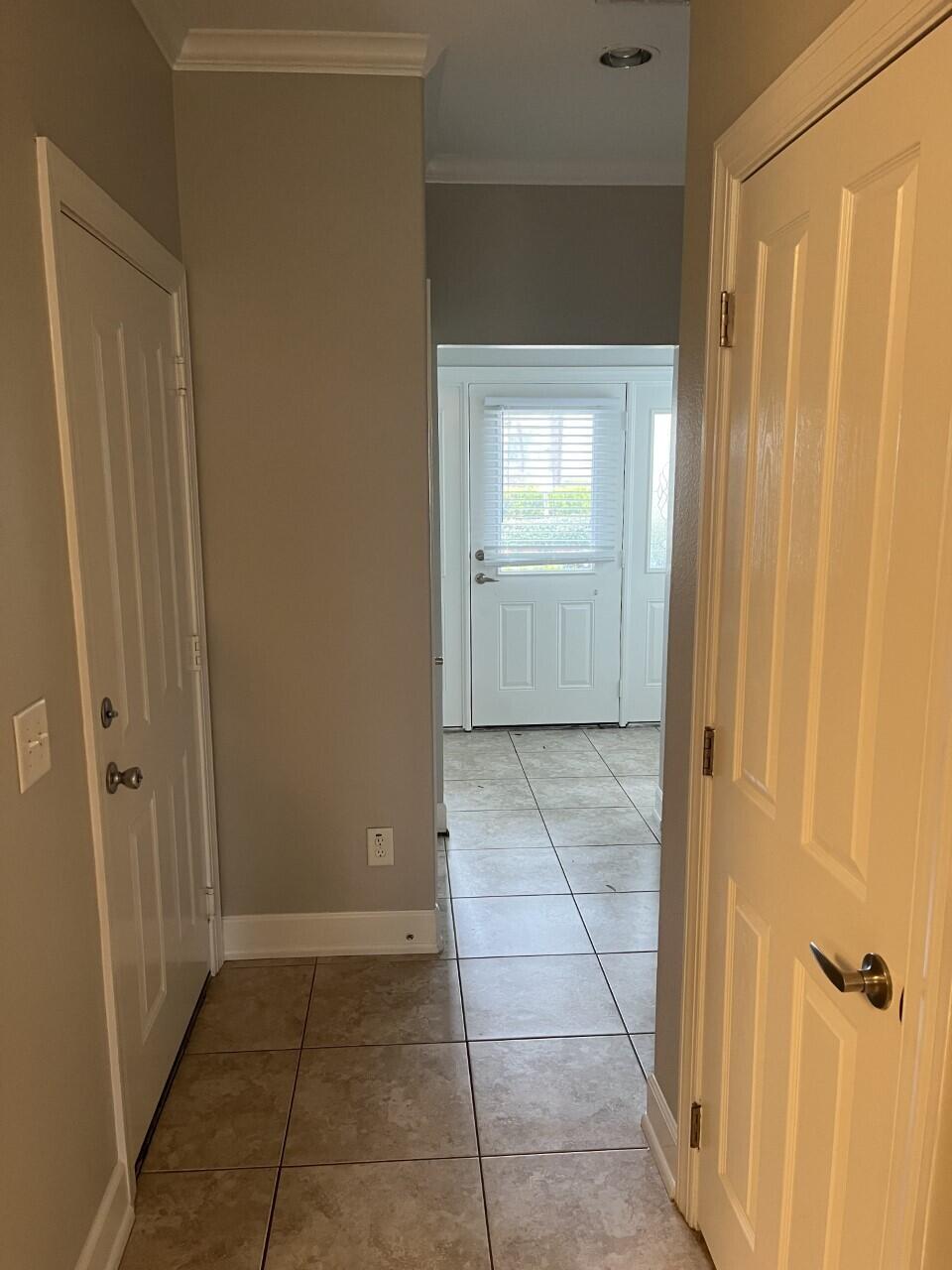 SOUTH HAVEN TOWNHOMES - Residential