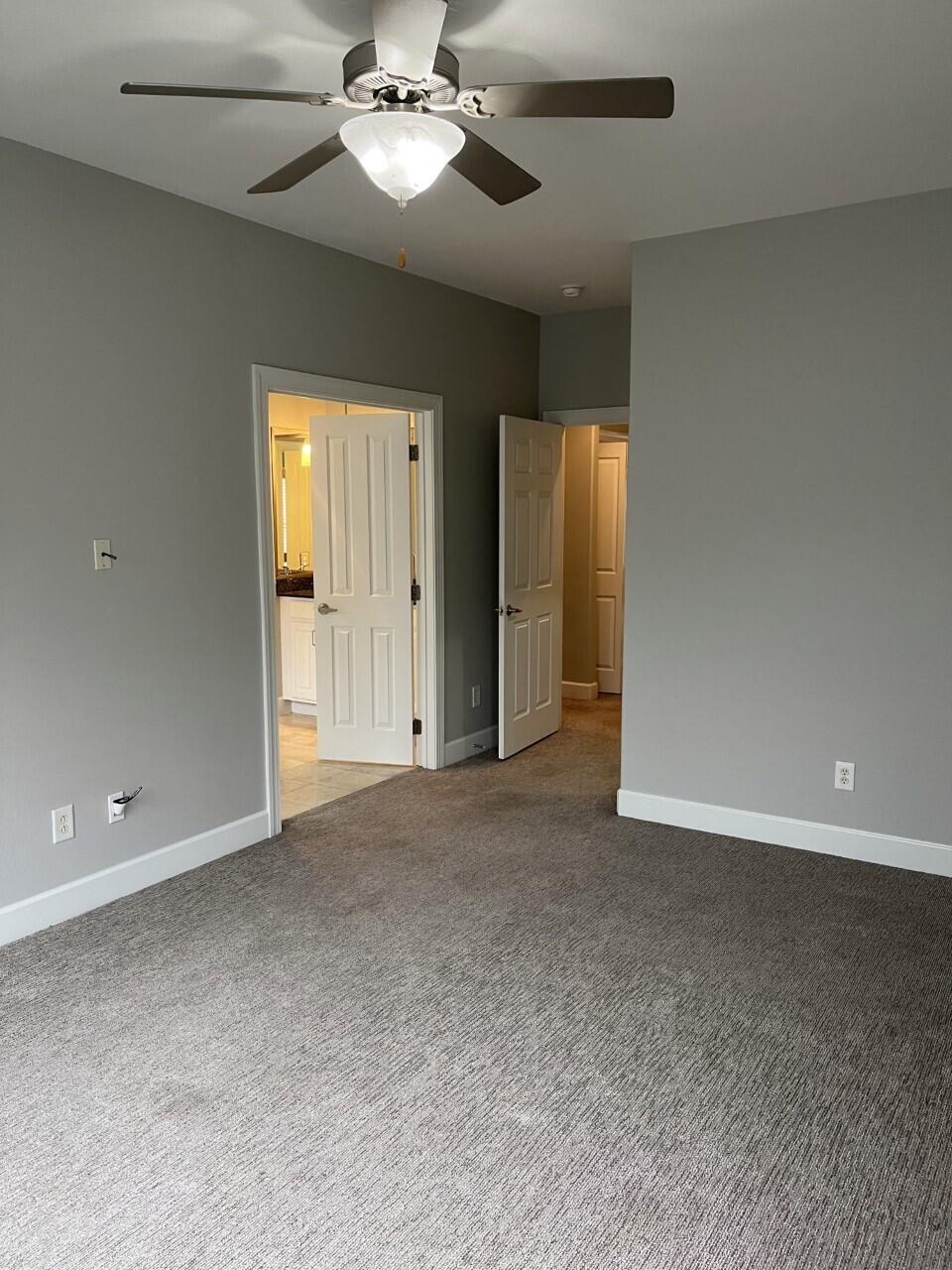 SOUTH HAVEN TOWNHOMES - Residential