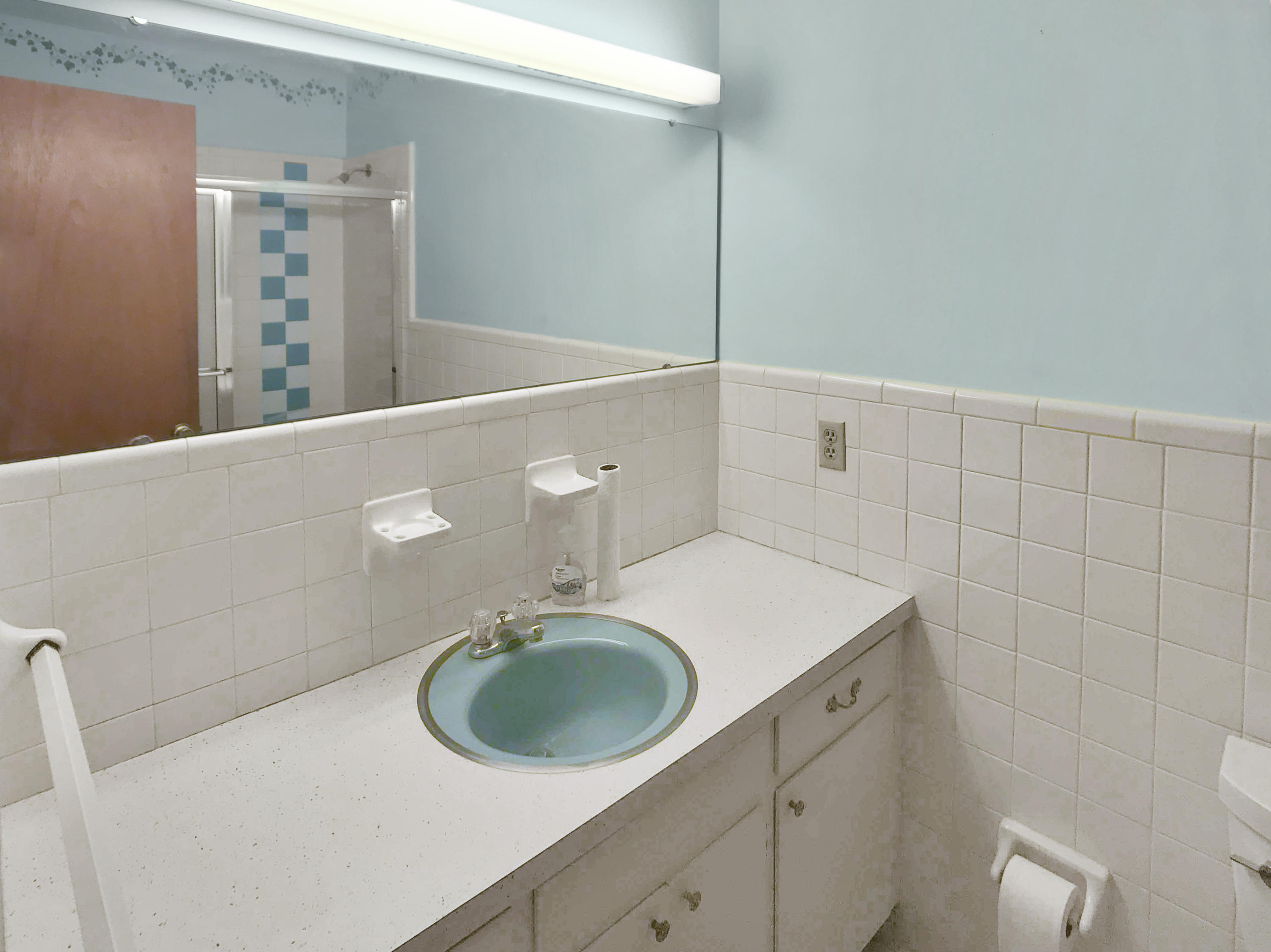 COUNTRY CLUB ESTATES 1ST ADDN - Residential