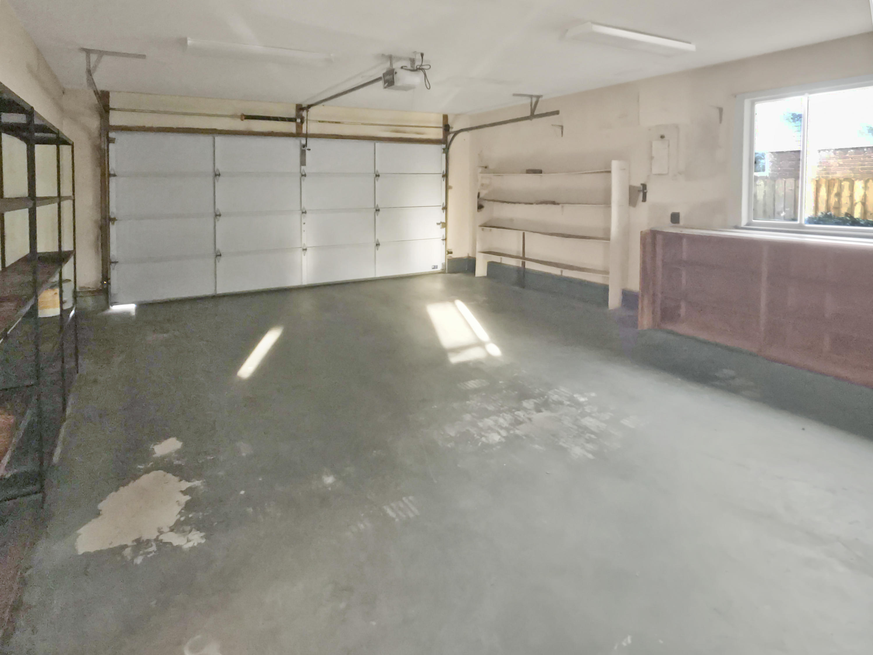 COUNTRY CLUB ESTATES 1ST ADDN - Residential