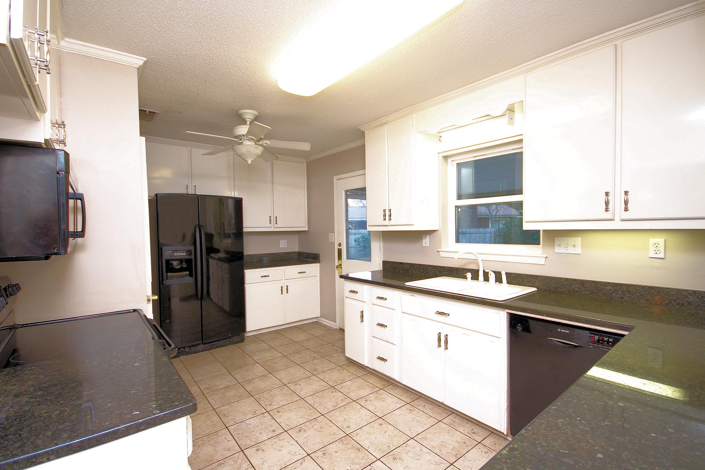 BLUEWATER BAY VILLAGE 1A - Residential