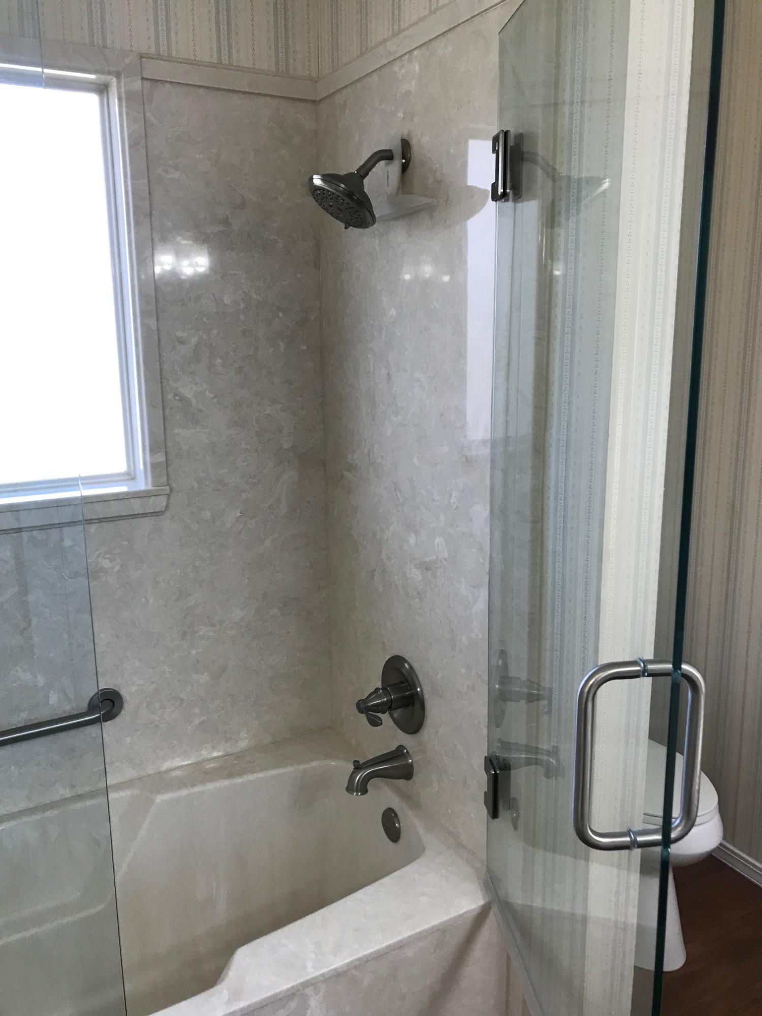 LAKE POINTE - Residential