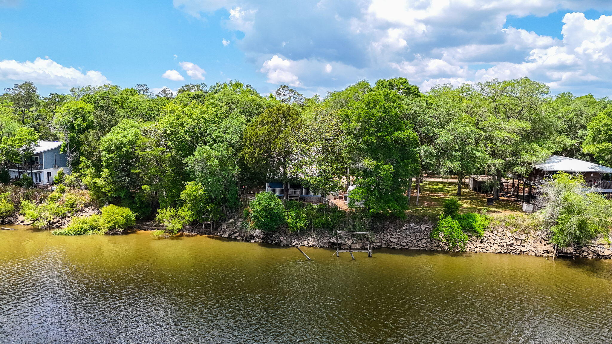 NO RECORDED SUBDIVISION - Residential