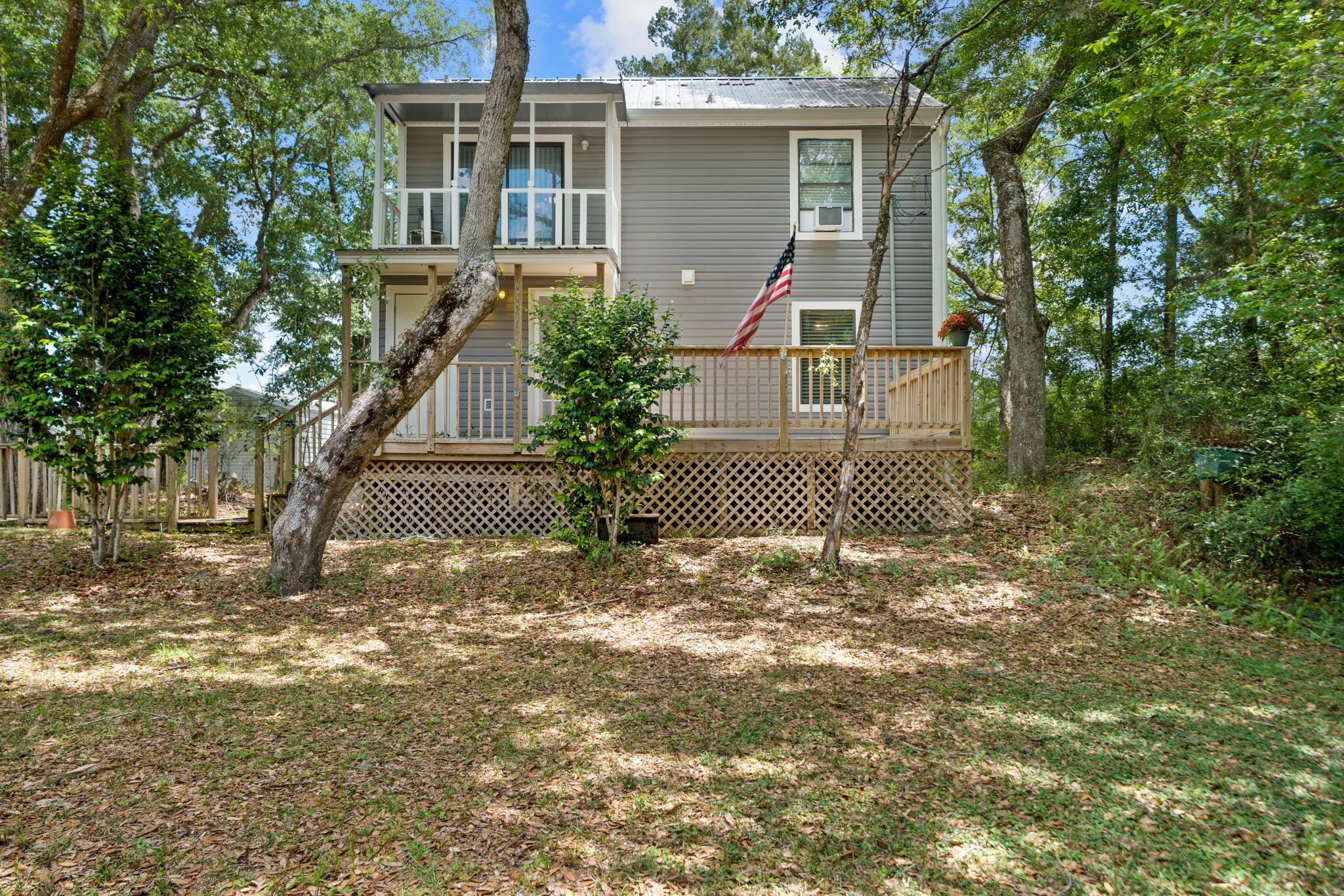 NO RECORDED SUBDIVISION - Residential