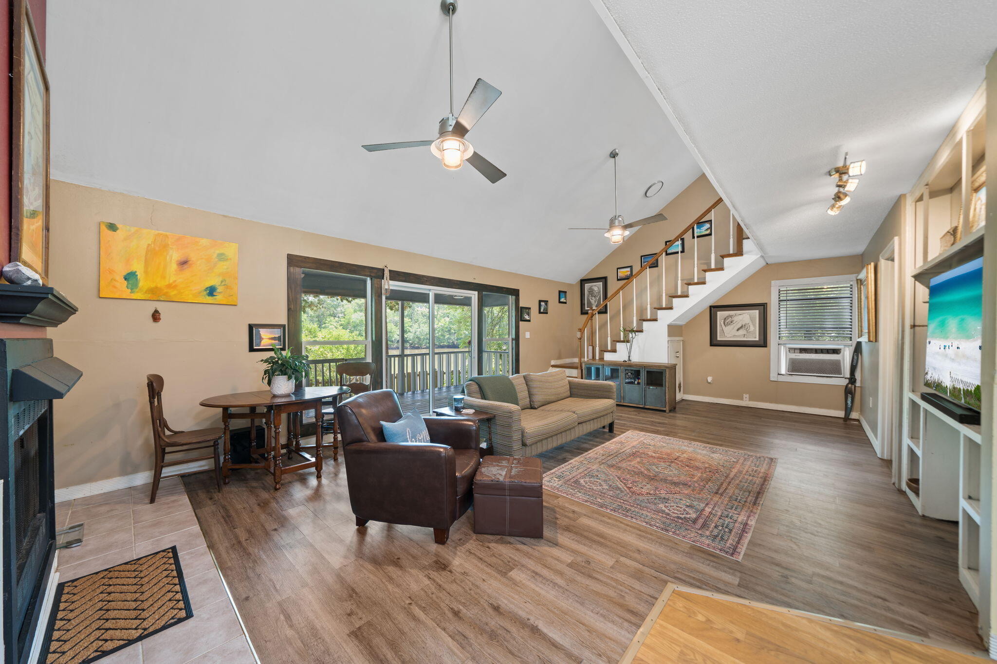 NO RECORDED SUBDIVISION - Residential