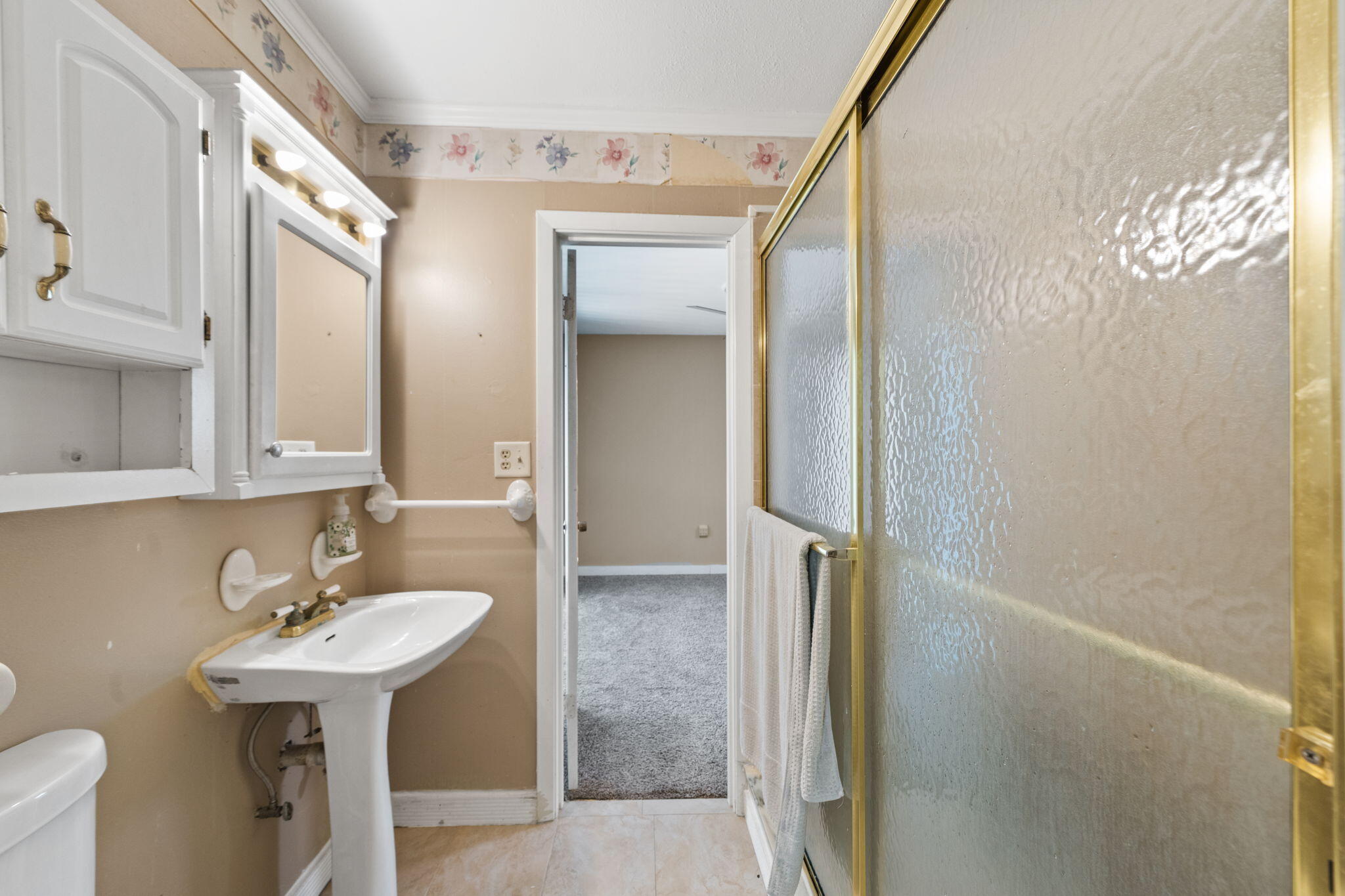 NO RECORDED SUBDIVISION - Residential