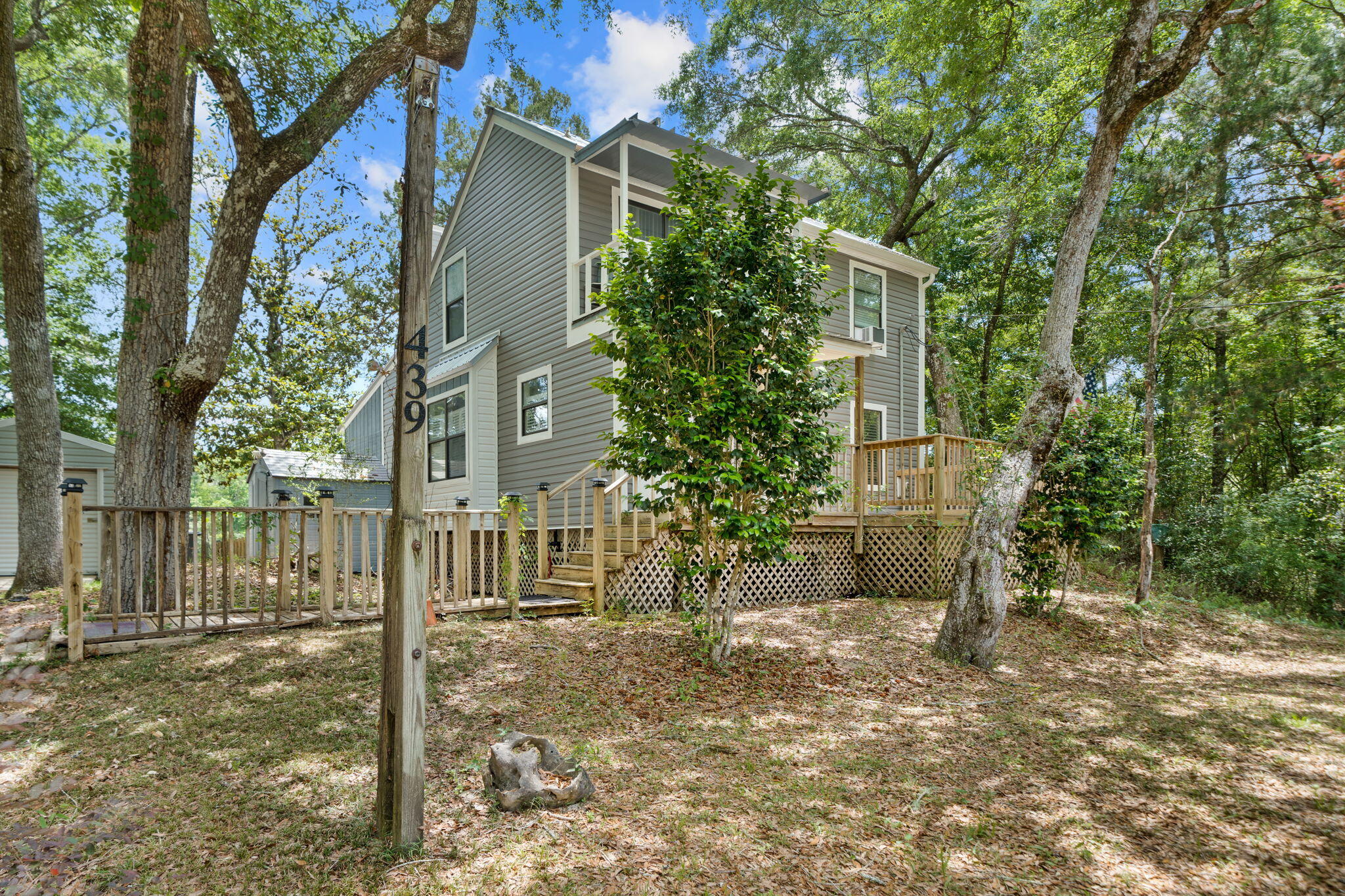 NO RECORDED SUBDIVISION - Residential