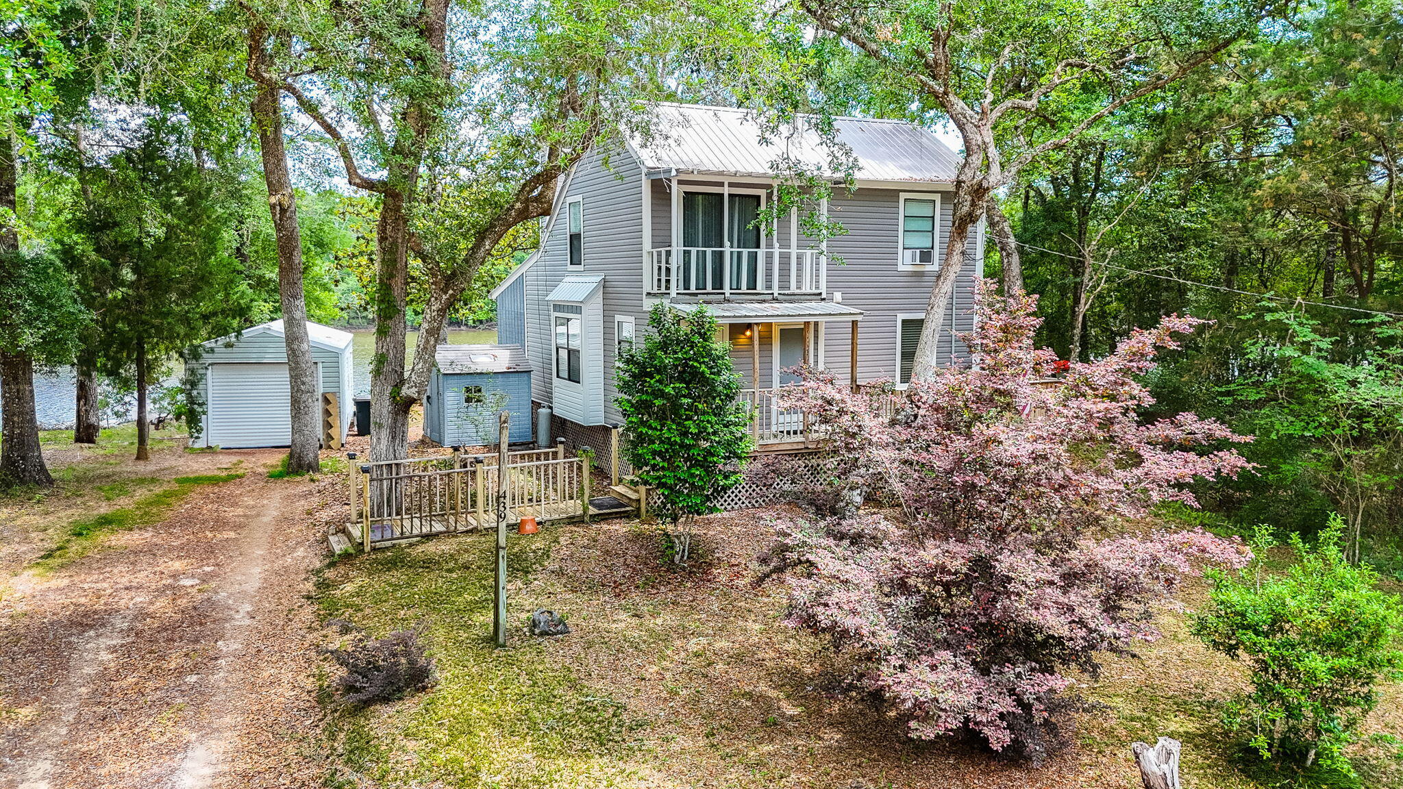 NO RECORDED SUBDIVISION - Residential