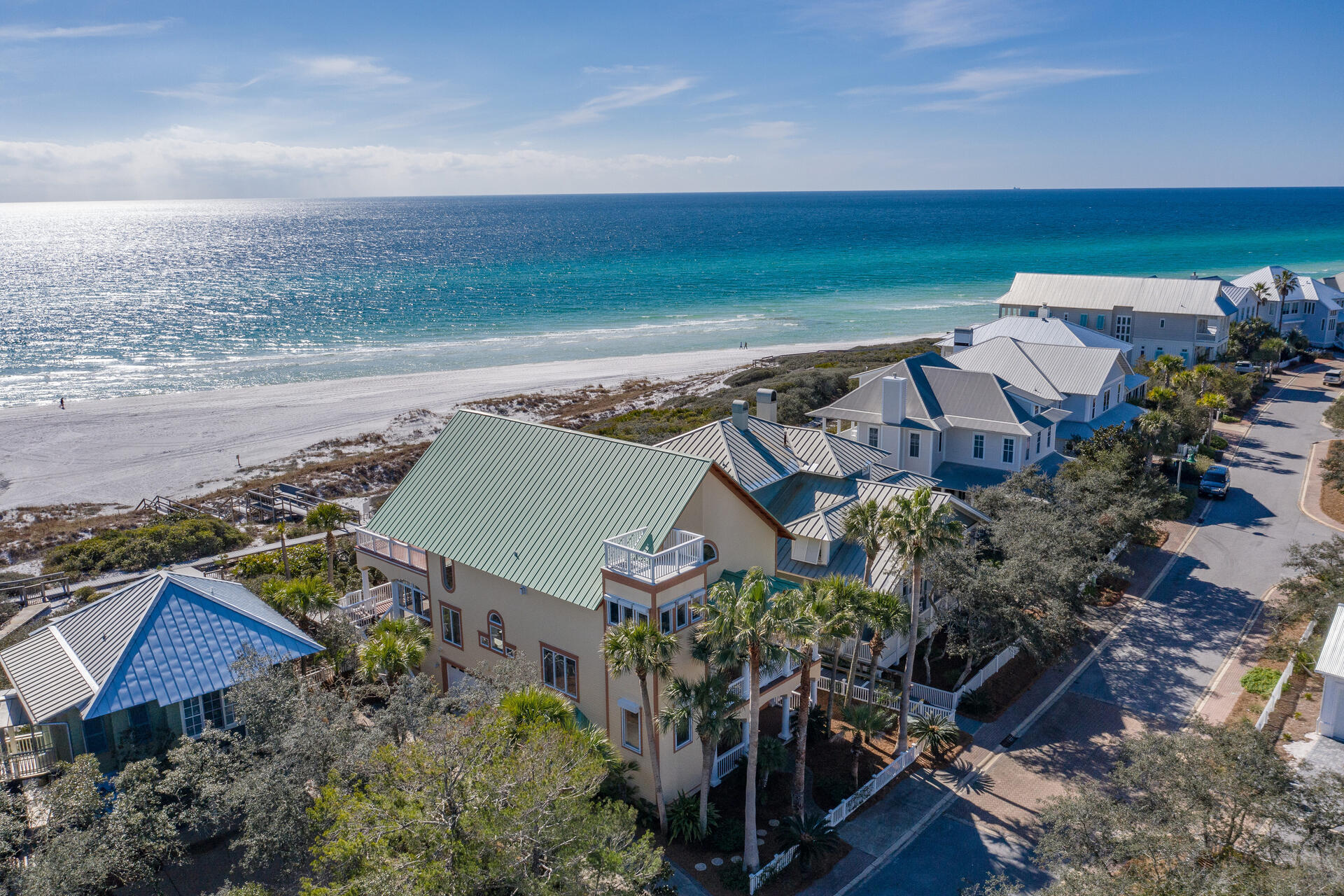 OLD FLORIDA BEACH - Residential