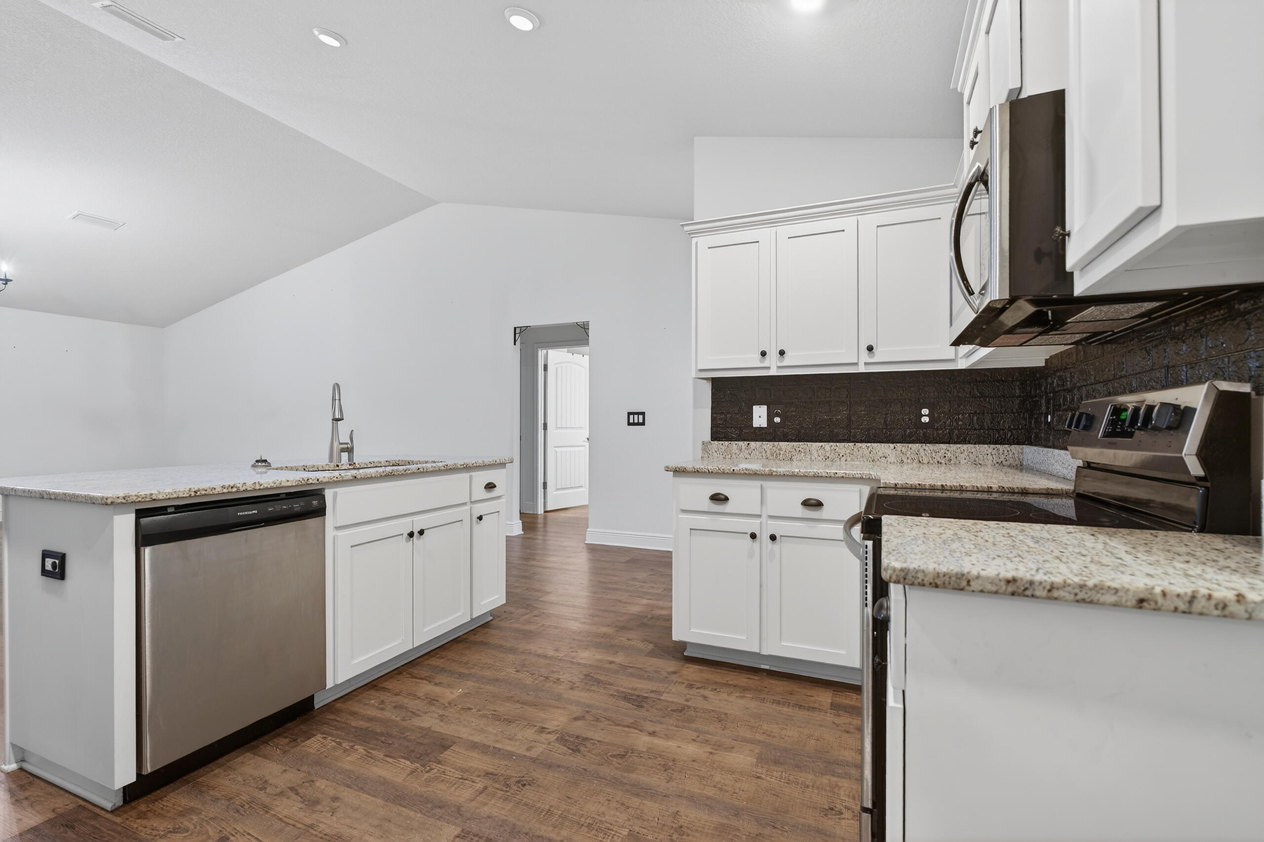 WILLOW CREEK PLANTATION - Residential