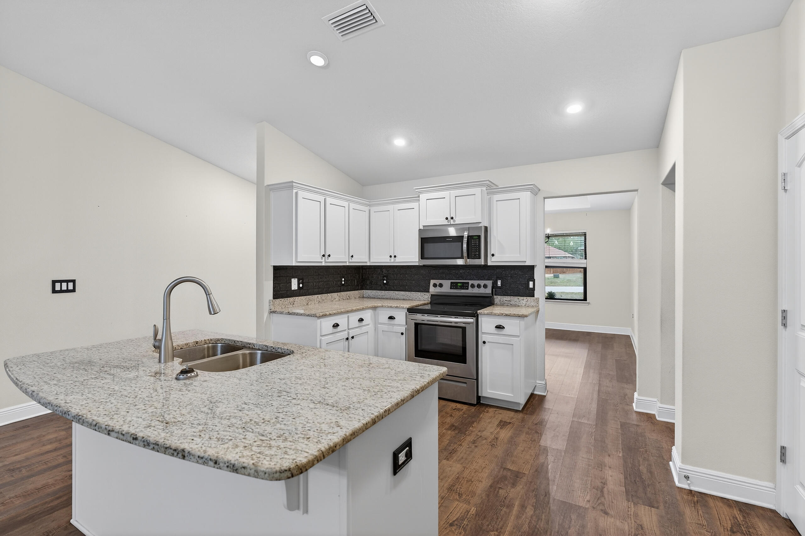 WILLOW CREEK PLANTATION - Residential