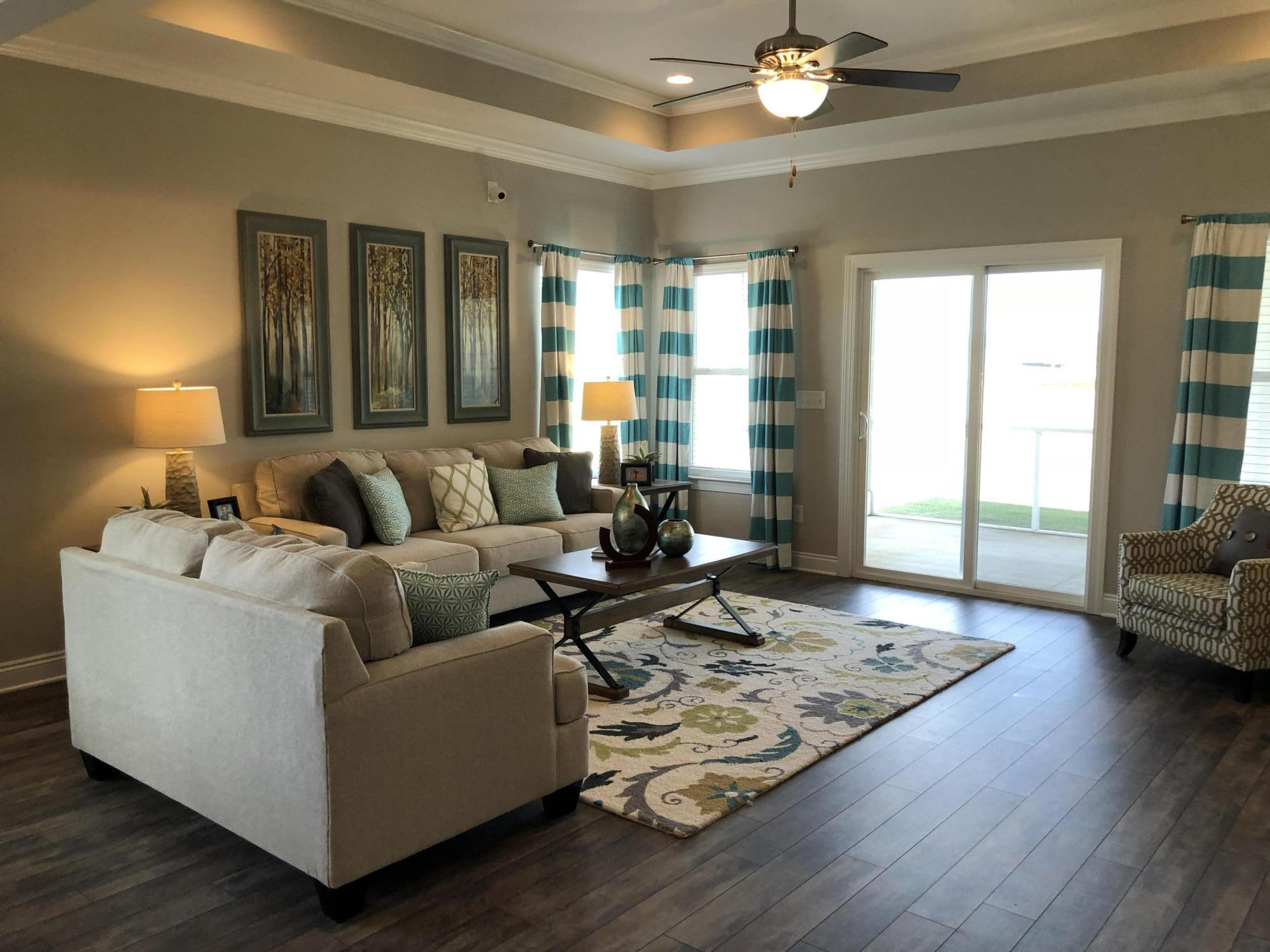 Cross Creek Estates - Residential