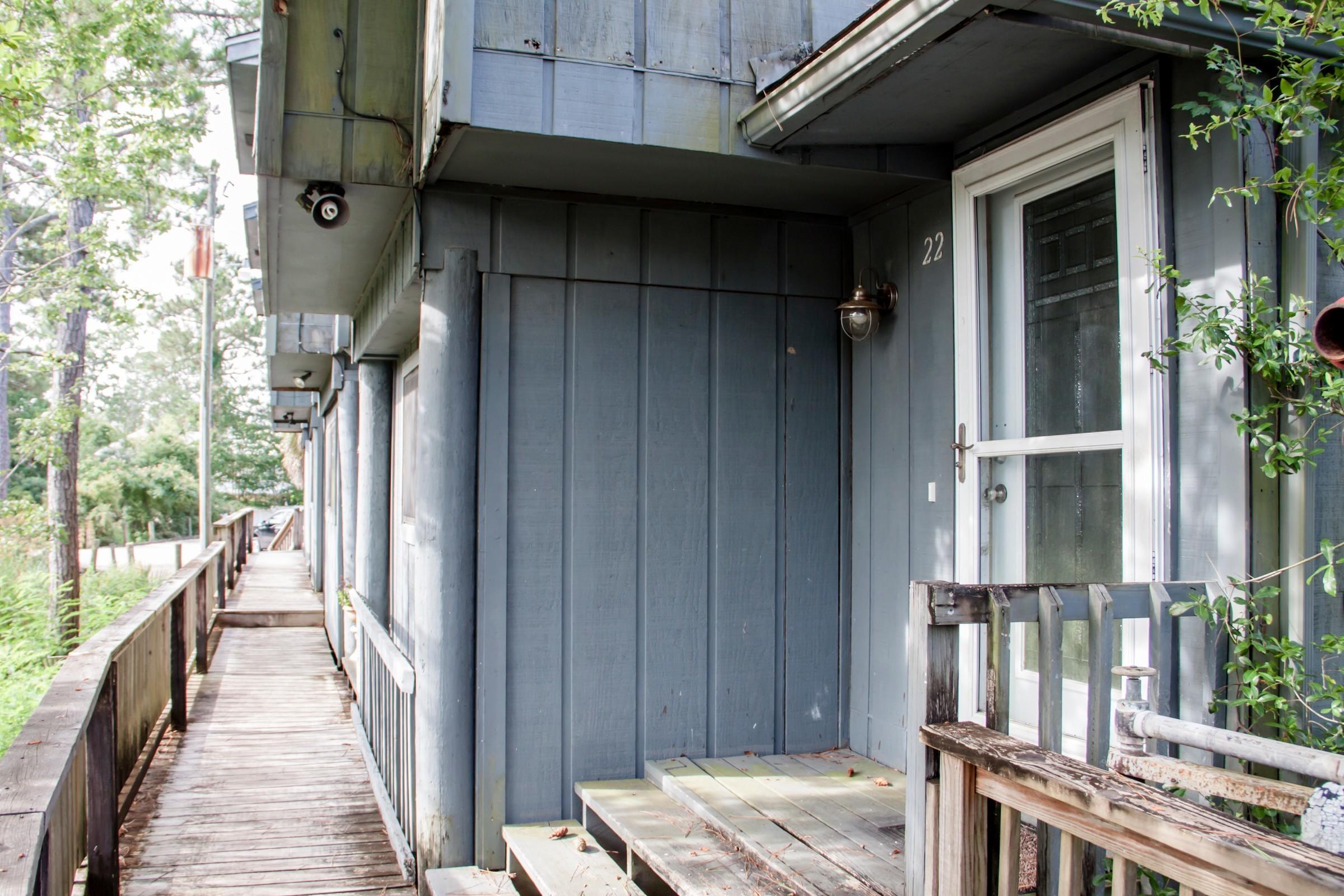 SWIFT BAYOU T/H UNIT 22 - Residential Lease