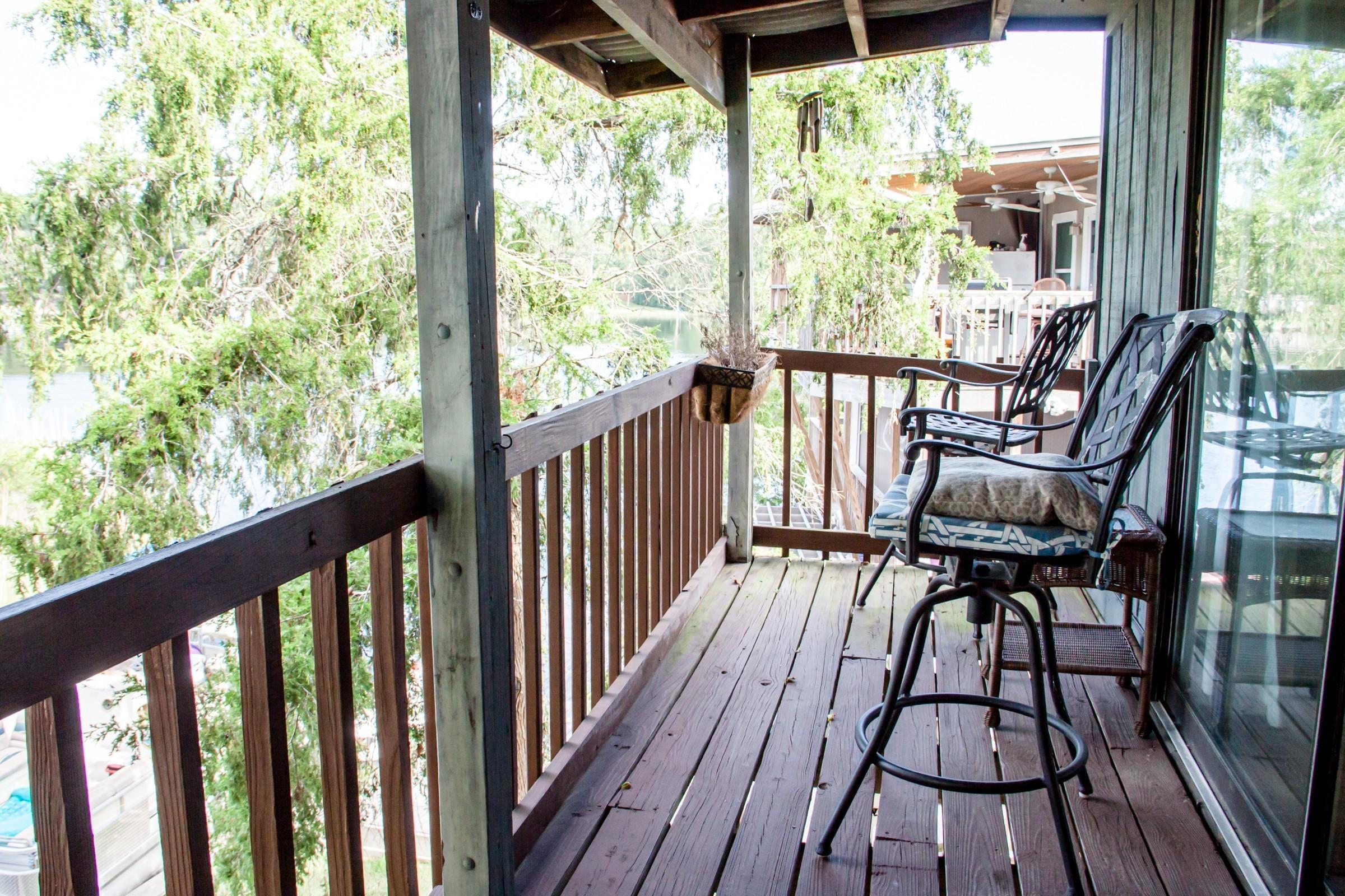 SWIFT BAYOU T/H UNIT 22 - Residential Lease