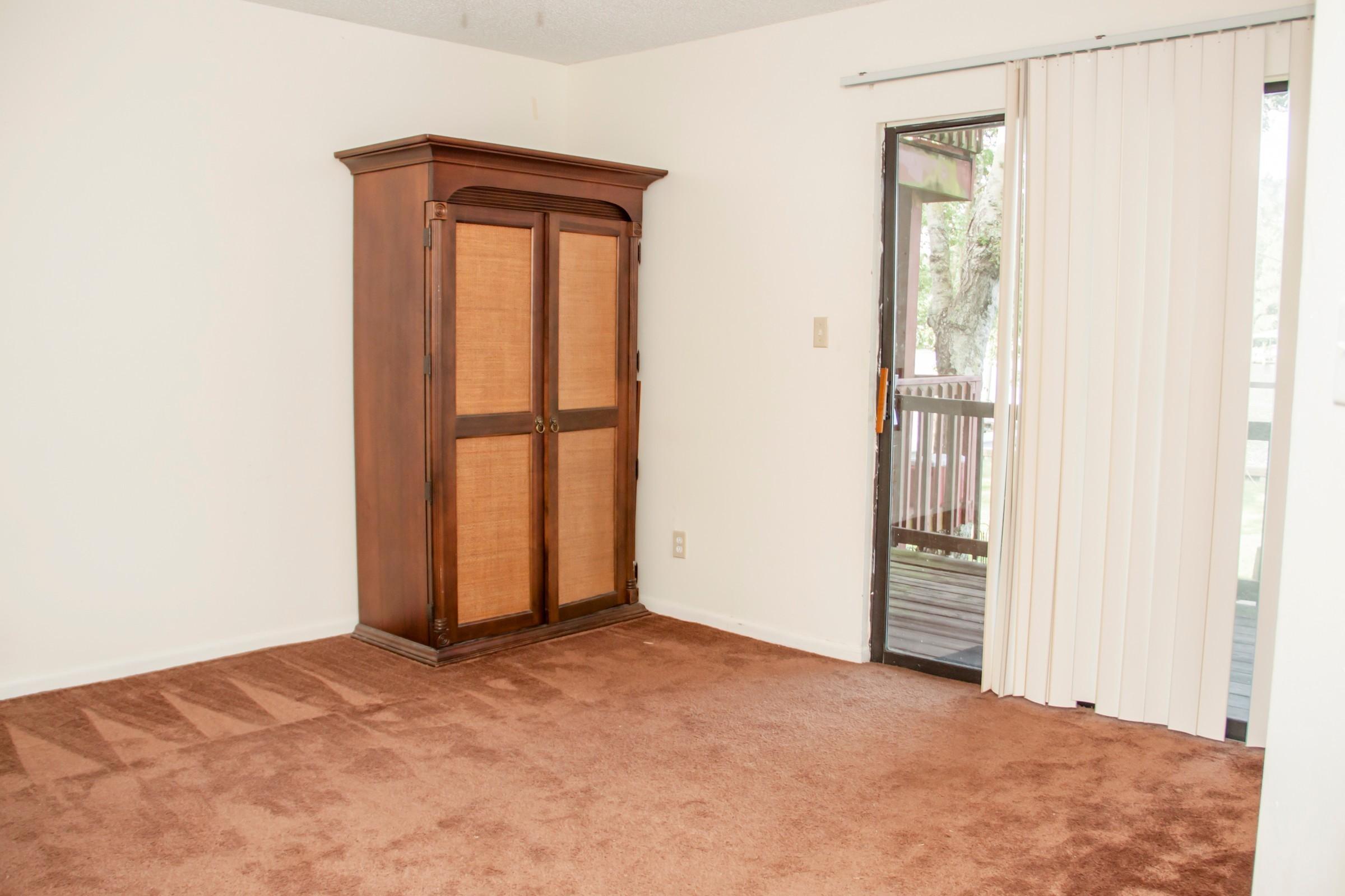 SWIFT BAYOU T/H UNIT 22 - Residential Lease