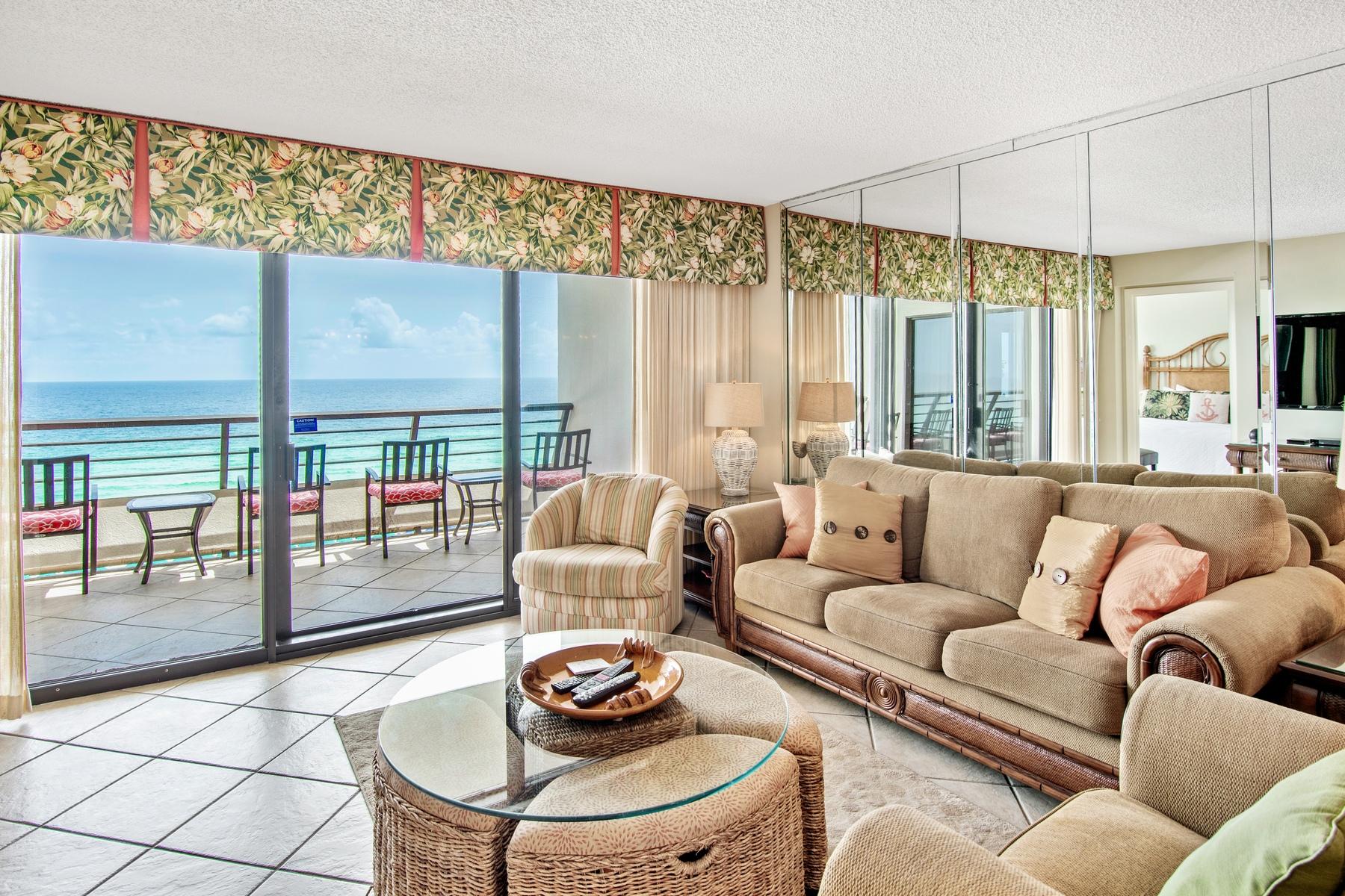 EMERALD TOWERS CONDO - Residential