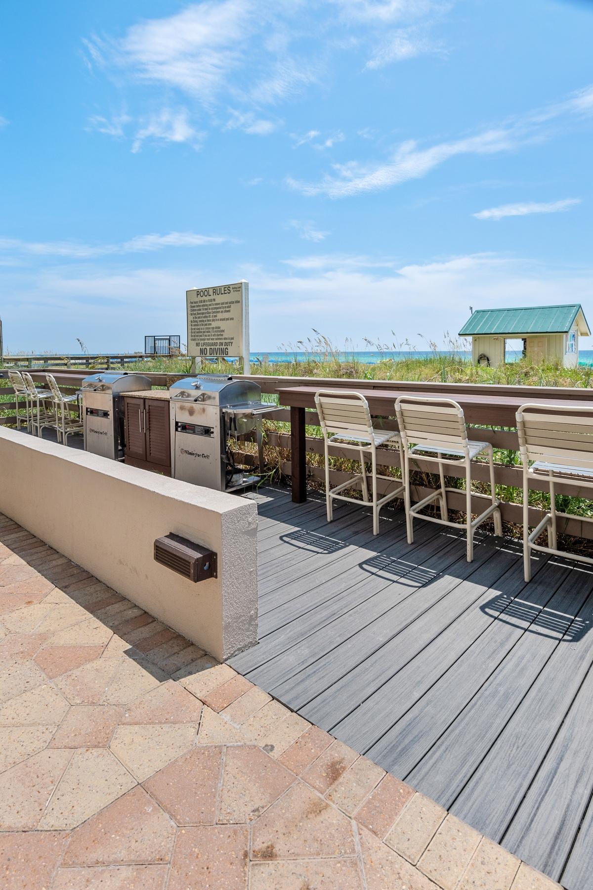 EMERALD TOWERS CONDO - Residential