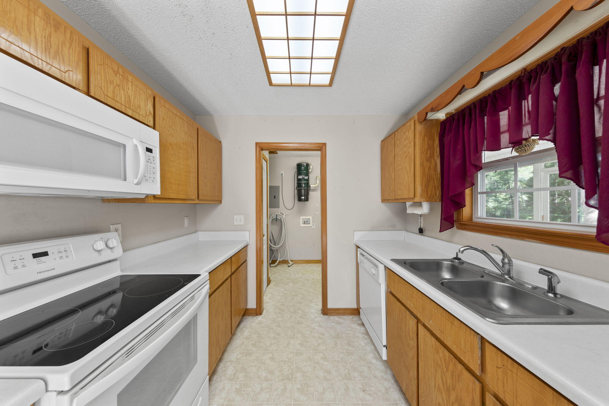 NONESUCH WAY - Residential