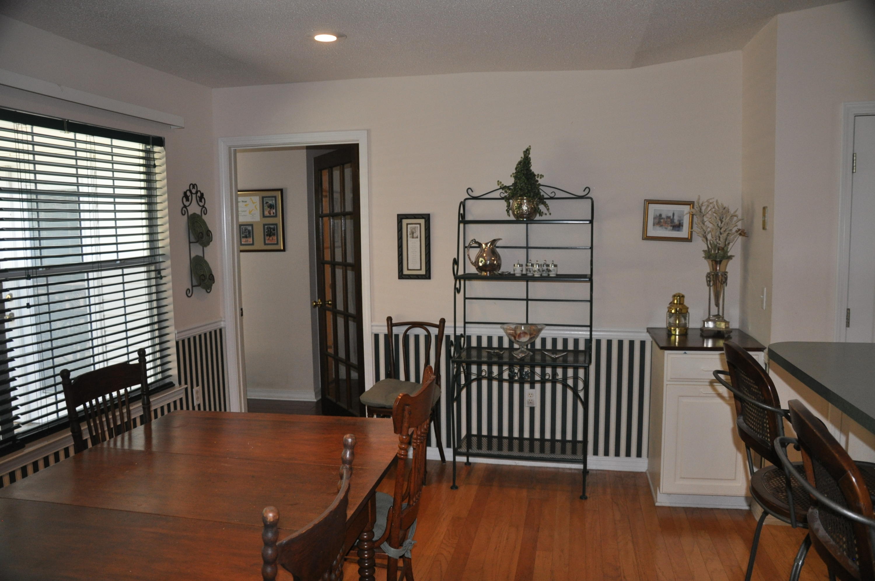 ROCKY BAYOU COUNTRY CLUB ESTATES # 8 - Residential