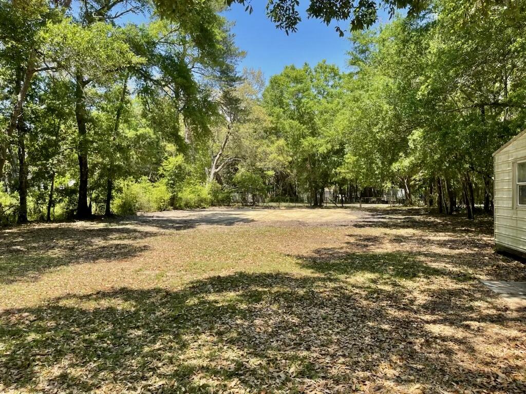 CHICKASAW S/D - Land