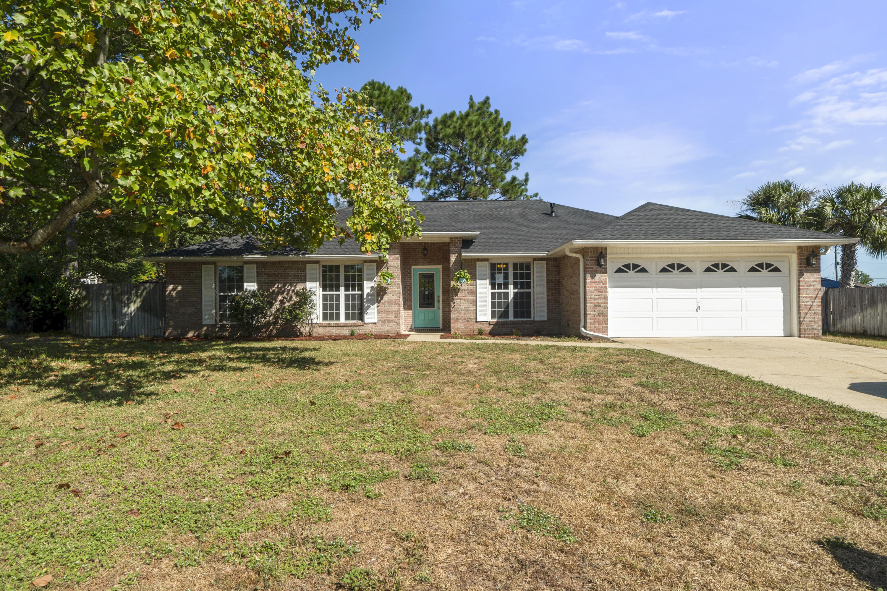 This beautiful South Crestview home is located on a spacious, flat, cul de sac lot south of I-10. Looking at the home from the outside you can see the brand new roof added 9/2019 and a new front door. As you enter the home you will find a freshly painted split 4 bedroom floor plan. The owners have done many upgrades throughout this very adorable all brick home. As you walk through the front door into the tiled foyer you can envision yourself in your new home. In the center of the home is a large, open great room with vaulted ceilings, upgraded lighting, laminate wood flooring, and a corner fireplace. The kitchen has been upgraded and brand new stainless steel appliances added as well.