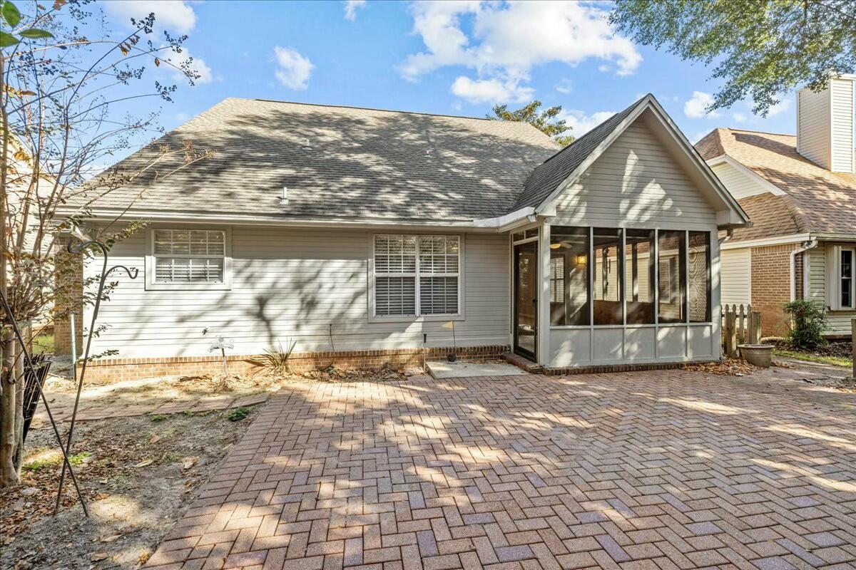 FAIRWAY LAKES PH 1 - Residential