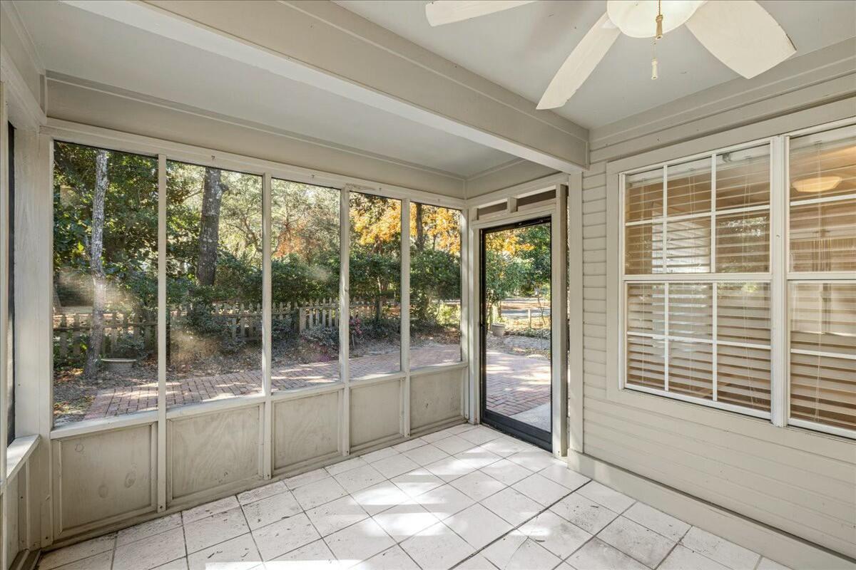 FAIRWAY LAKES PH 1 - Residential