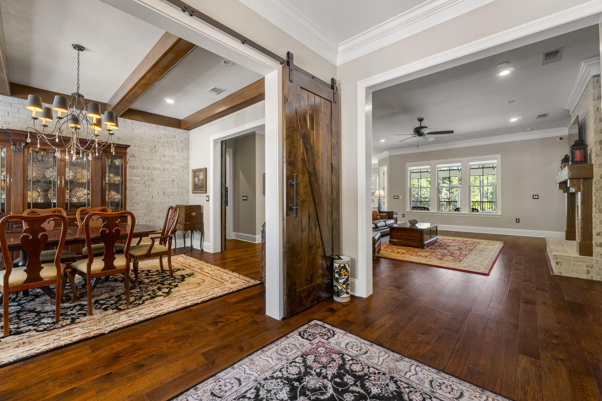 BURNT PINE - Residential