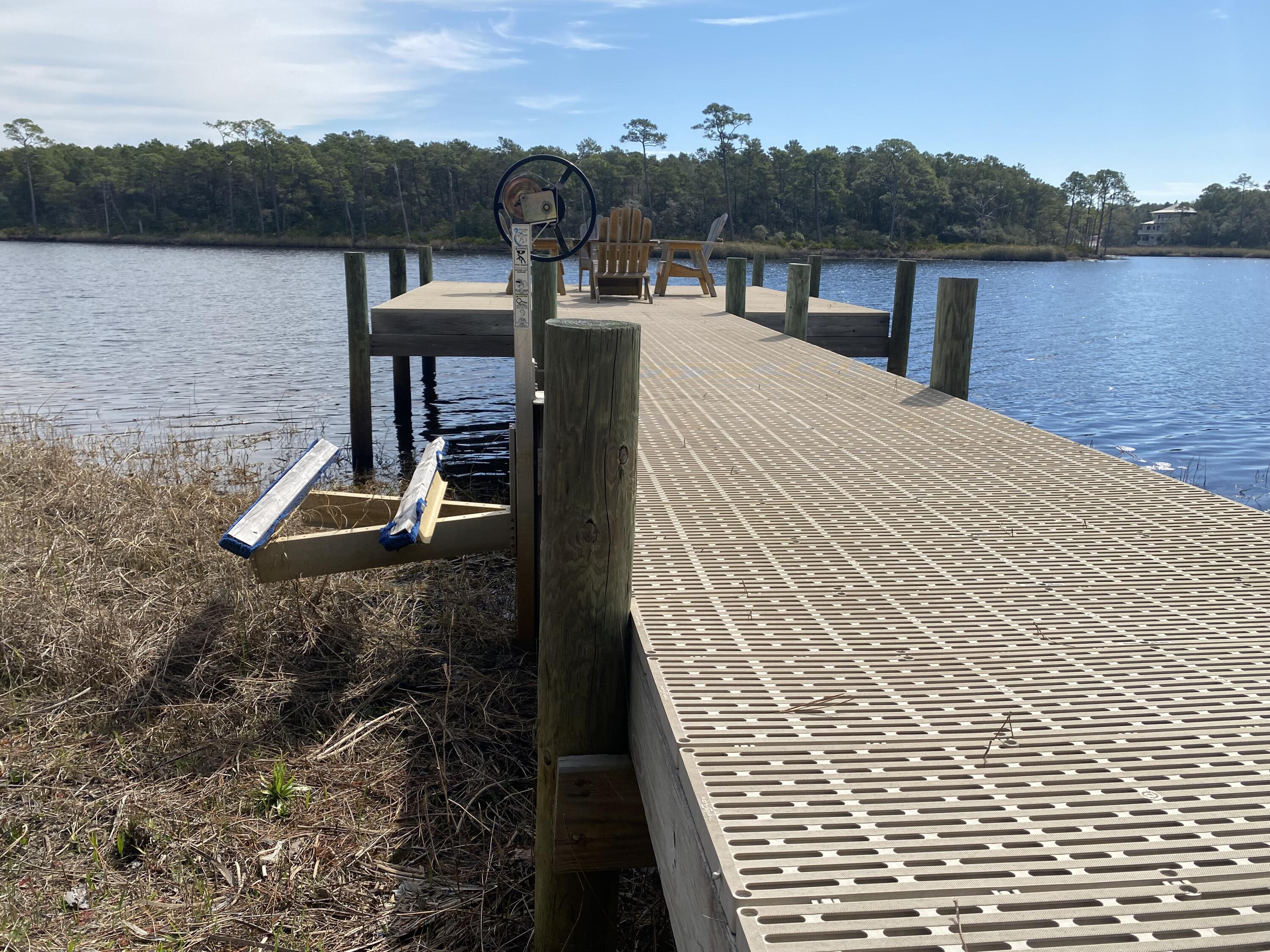 The Landing at Camp Creek - Land