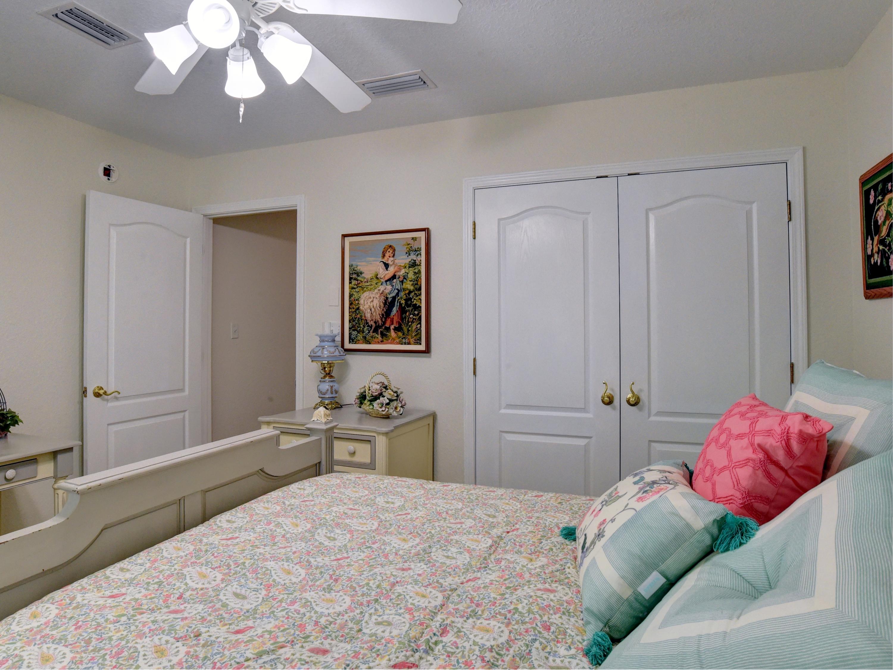 EMERALD LAKES PH 1 - Residential