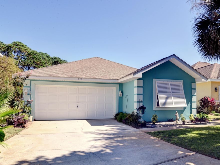 Situated on a quiet cul-de-sac on one of the lakes within the desirable gated community of Emerald Lakes. Flood insurance NOT REQUIRED as it is in a X flood zone. Looking for a home that has been exceptionally maintained, you just found it! Move in ready. This home has a large spacious open floor plan. Living area featuring a fireplace, opens to the dining area and large kitchen with lots of cabinets, new Samsung stainless refrigerator and stove. New stainless Microwave, and a breakfast bar. The Master Bedroom with it's completely updated Master Bath, is situated on the back side of the home Step outside from the living room or master bedroom onto a covered and screened lanai overlooking the peaceful lake with the relaxing sounds of the fountain. New screening in 2019. The additional