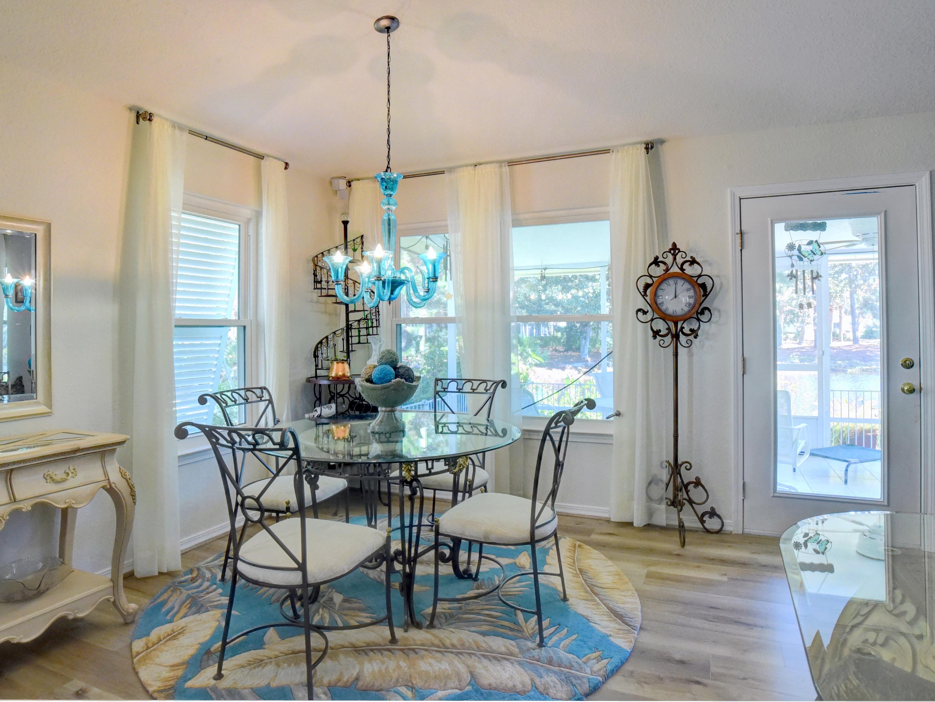 EMERALD LAKES PH 1 - Residential