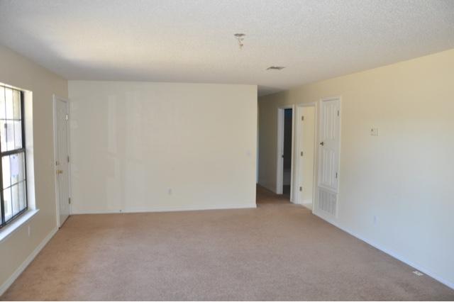 HICKORY HAMMOCK ESTATES - Residential