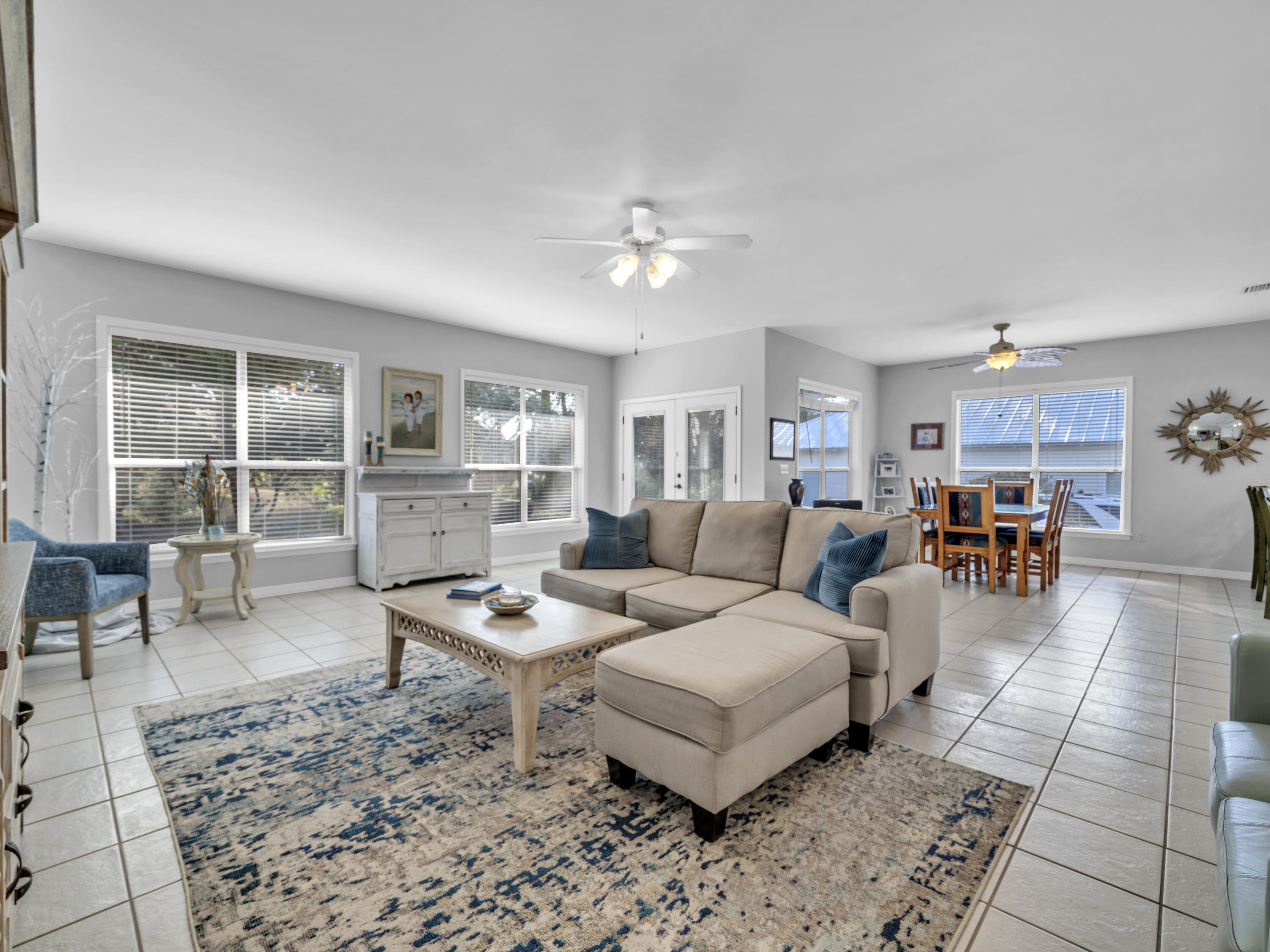 SEA DUNES - Residential