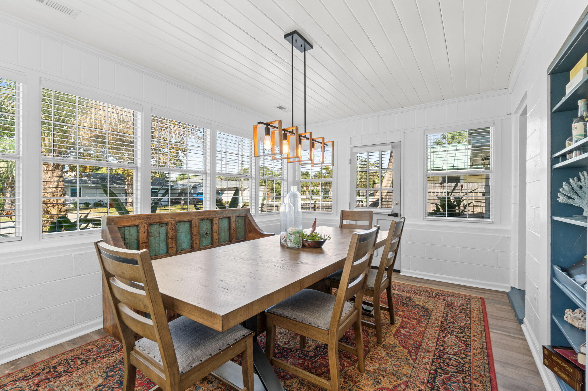 BAHAMA BEACH - Residential