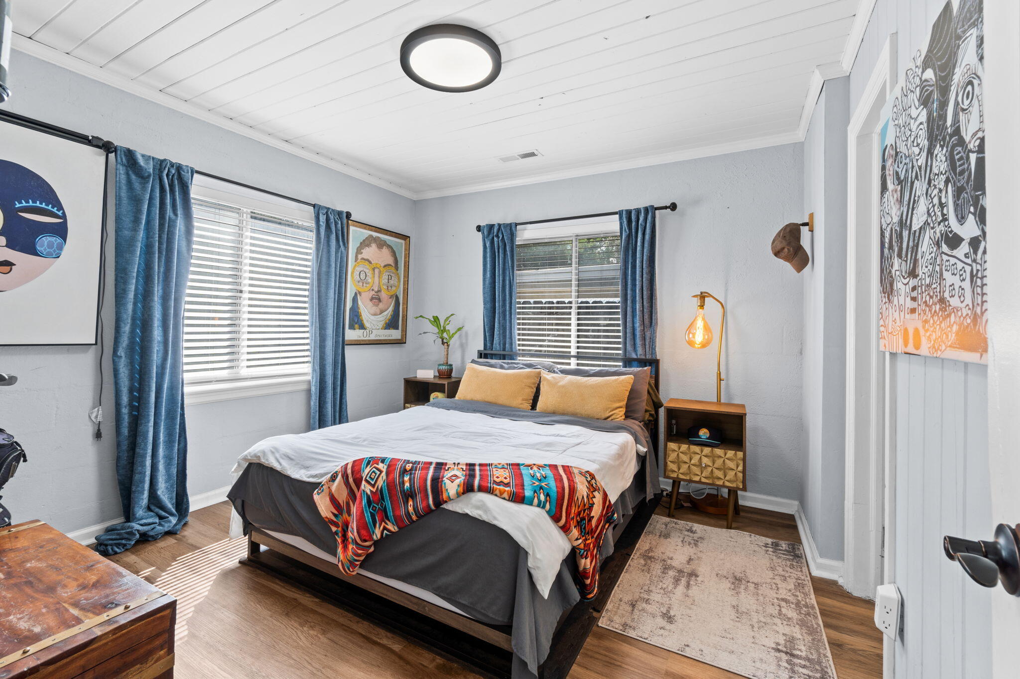 BAHAMA BEACH - Residential