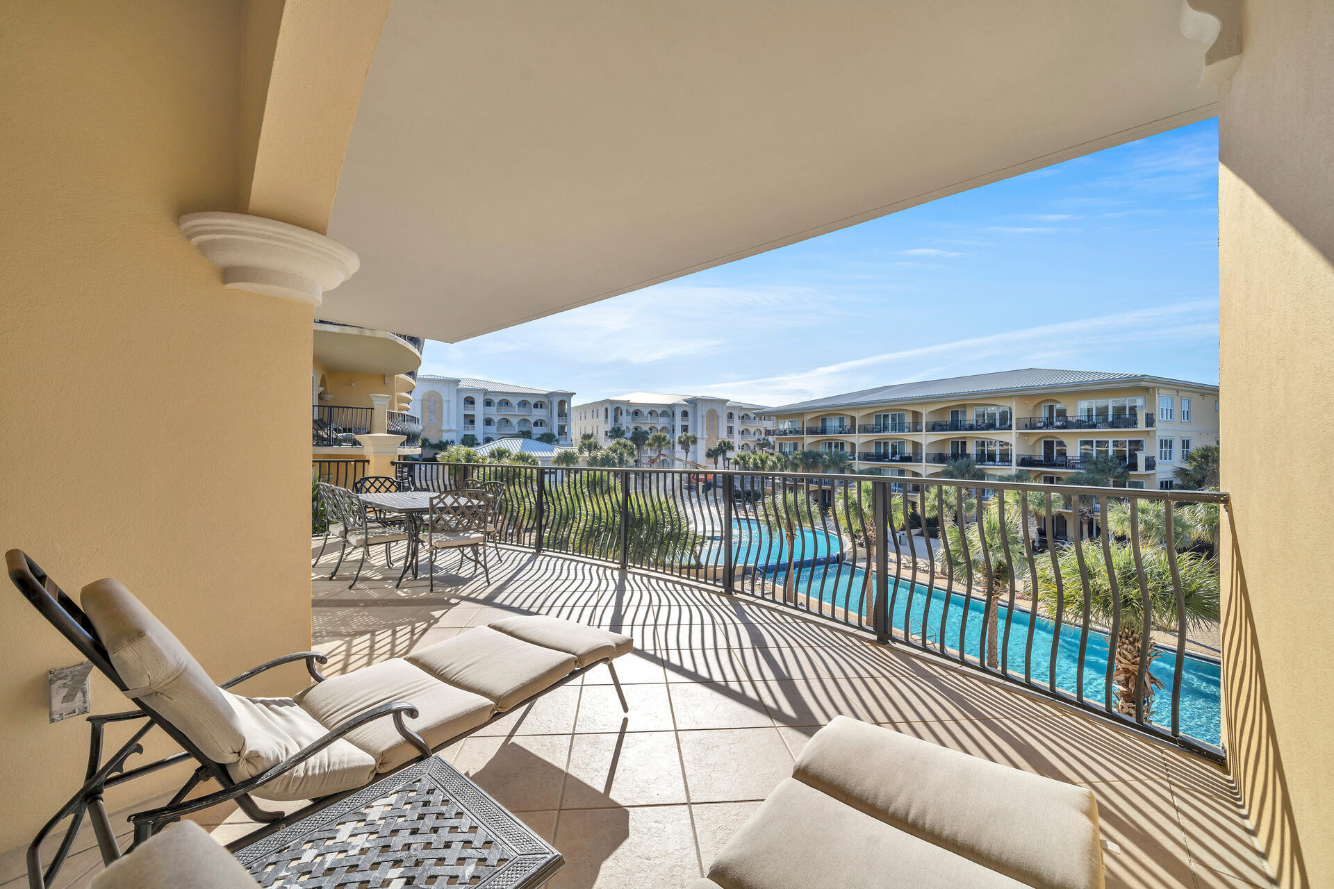 ADAGIO - Residential