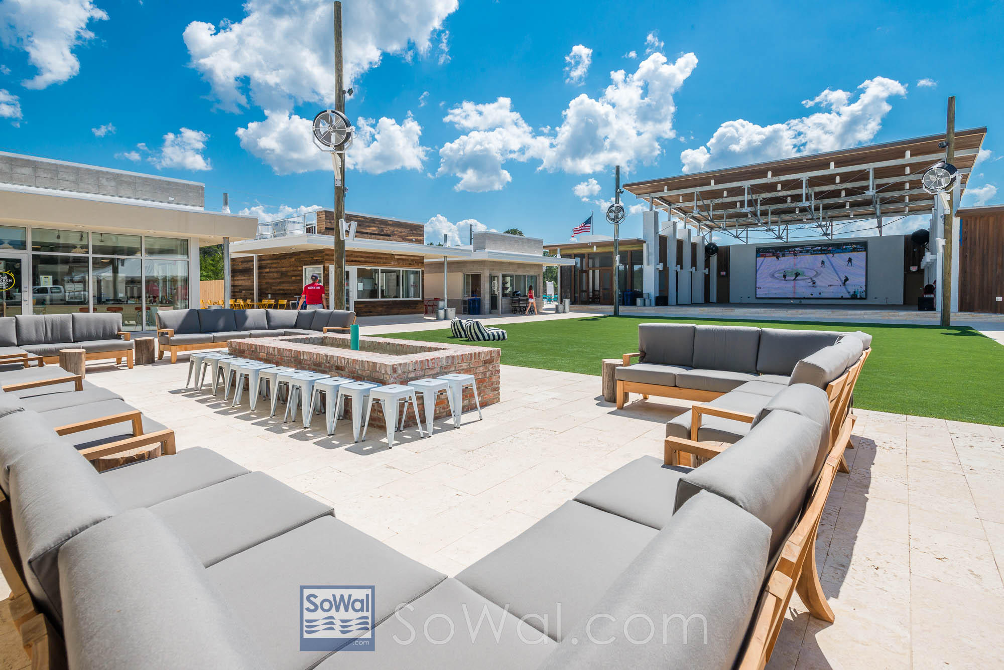 PROMINENCE/TRIPLEX TOWNHOMES - Residential