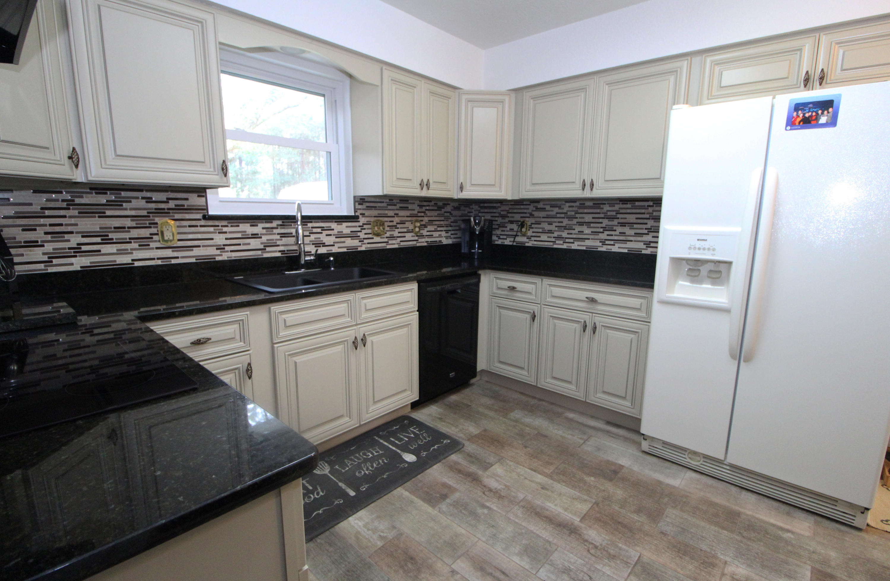 HILLTOP ACRES - Residential