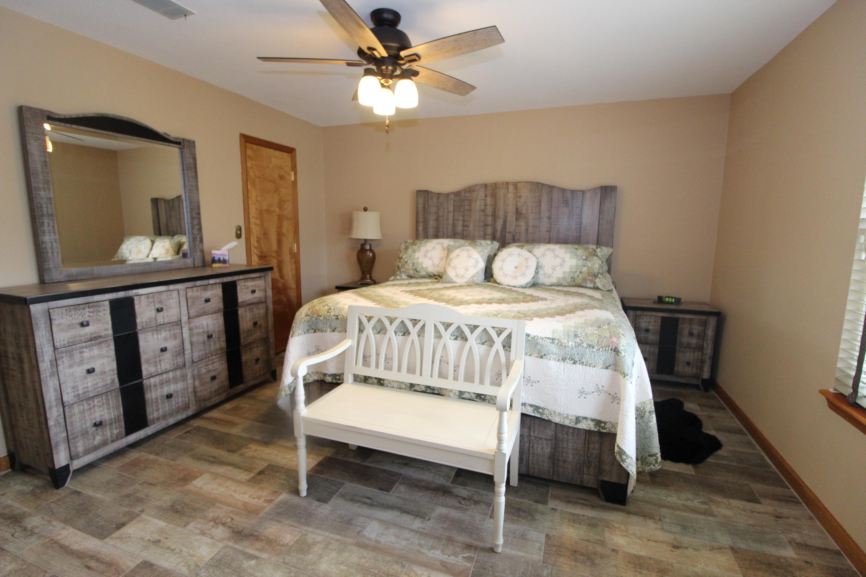 HILLTOP ACRES - Residential