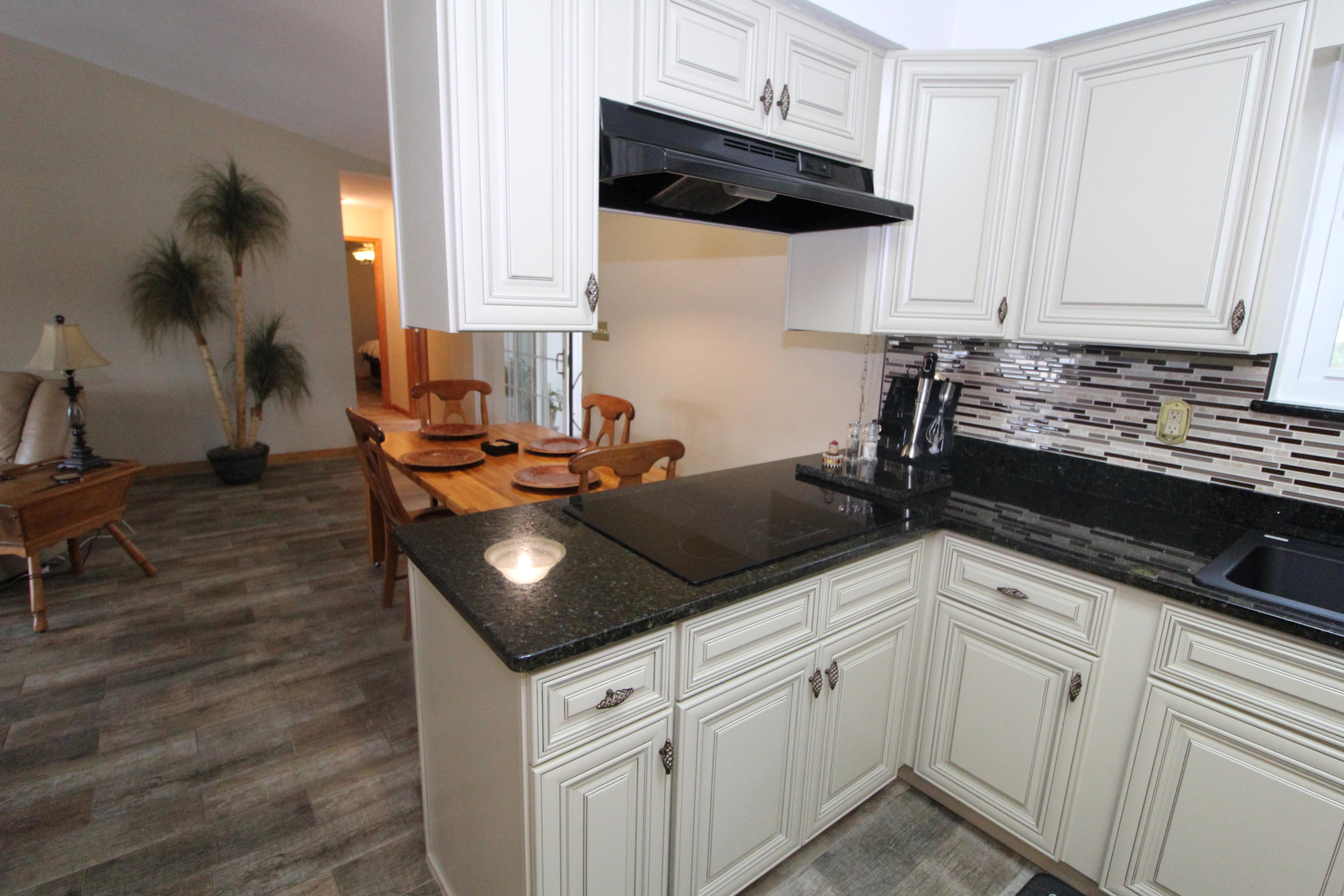 HILLTOP ACRES - Residential