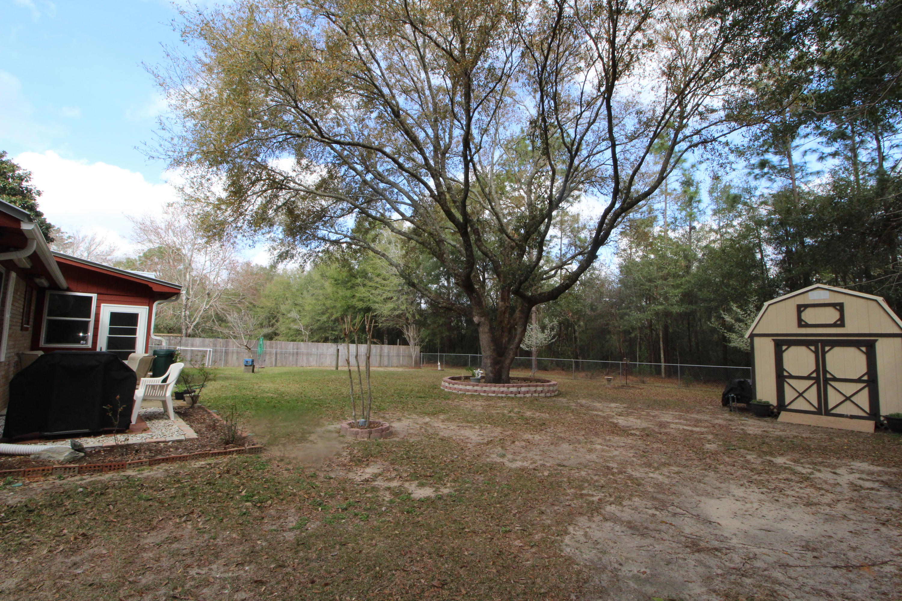 HILLTOP ACRES - Residential