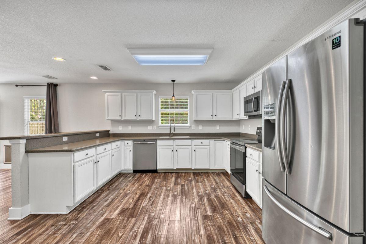 DRIFTWOOD ESTATES - Residential