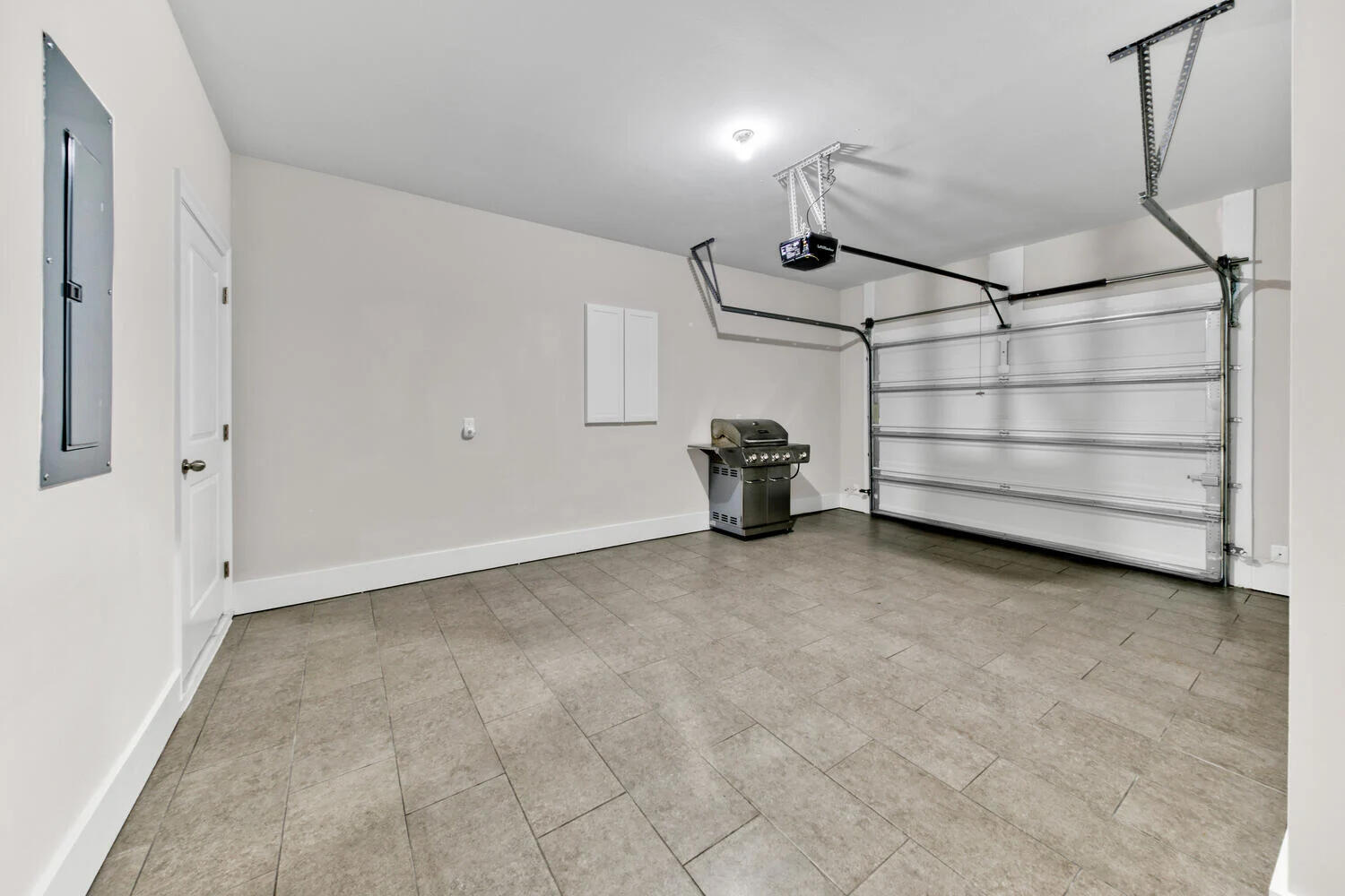 DRIFTWOOD DRIVE TOWNHOMES - Residential