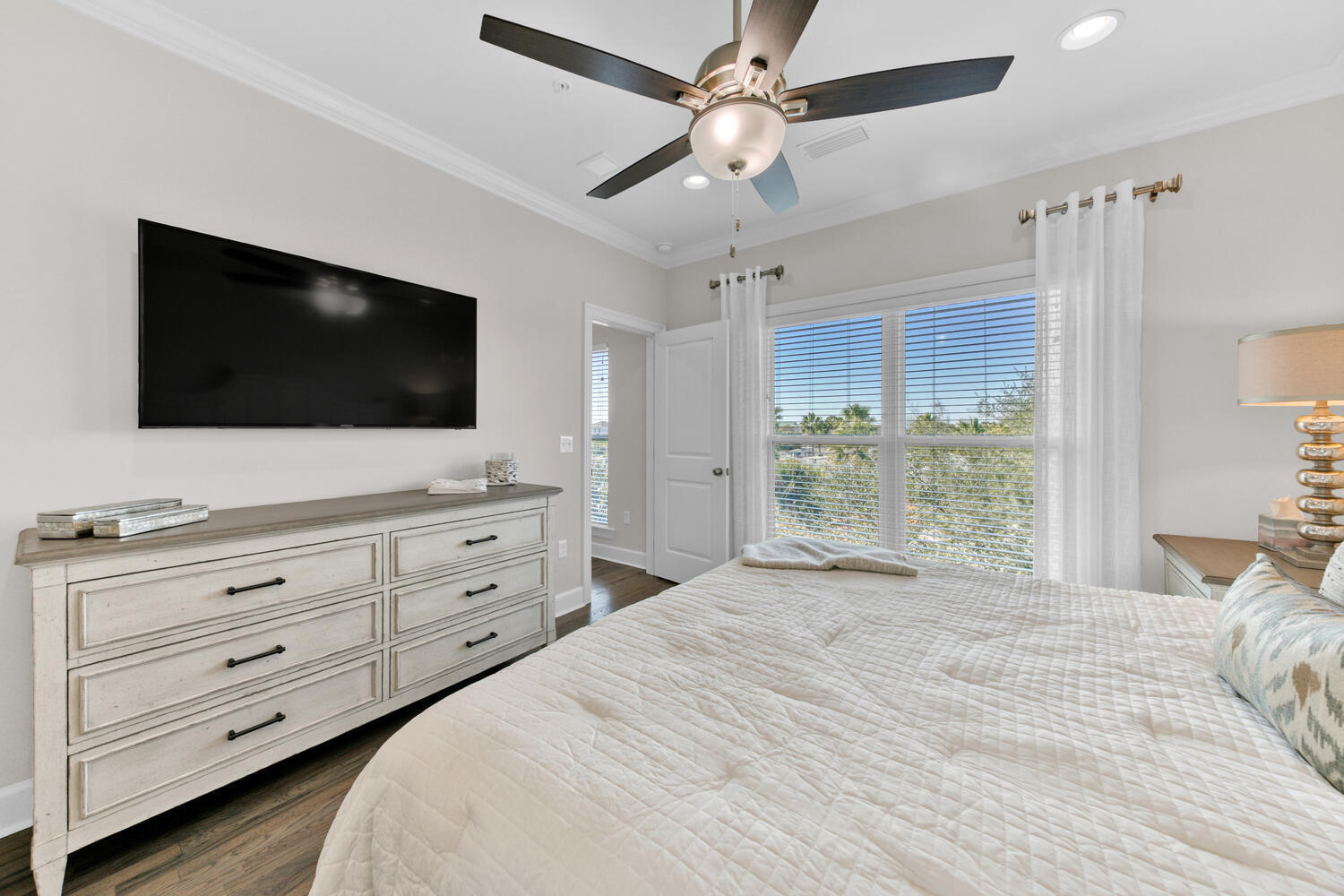 DRIFTWOOD DRIVE TOWNHOMES - Residential